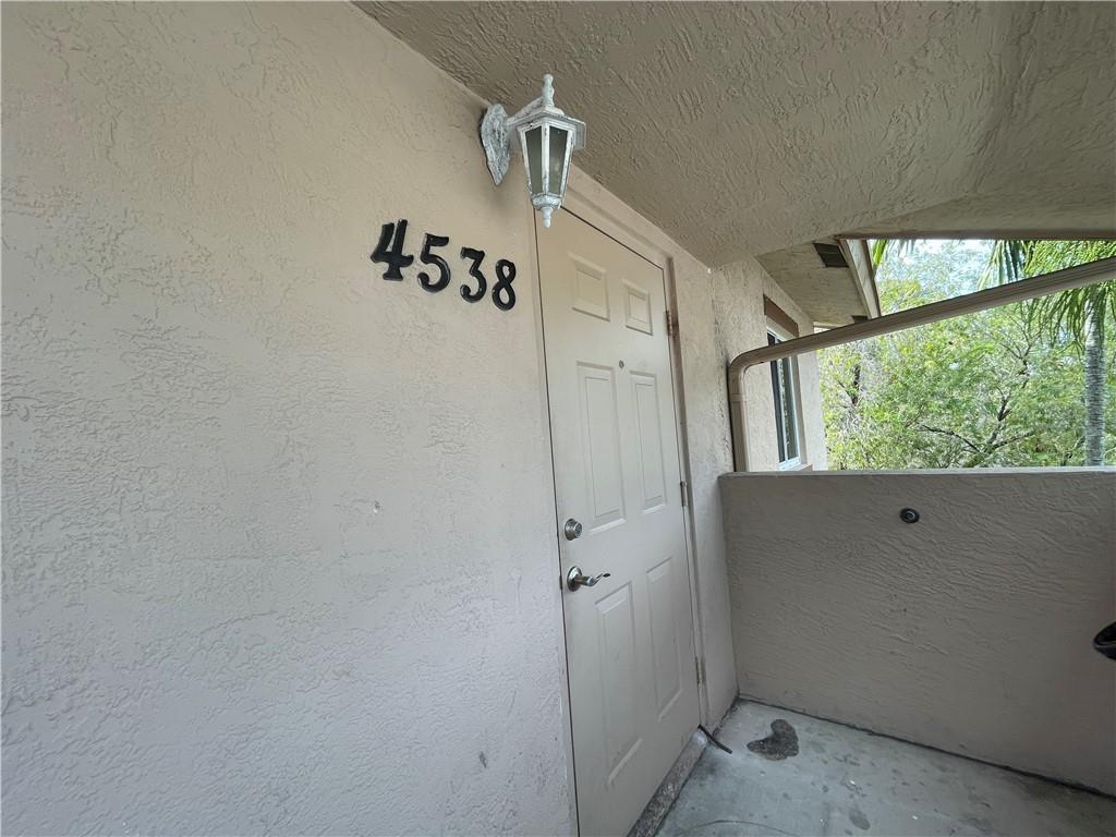 Oak Terrace Condo - Residential Lease