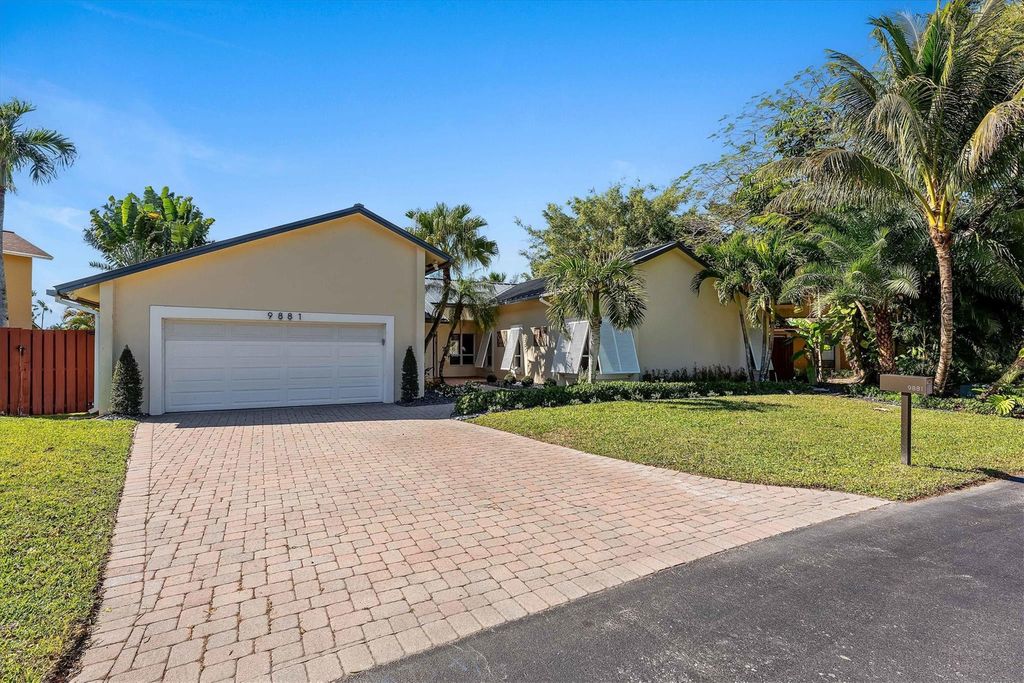 Photo of 9881 SW 2nd Street, Plantation, FL 33324 (MLS # F10550288)