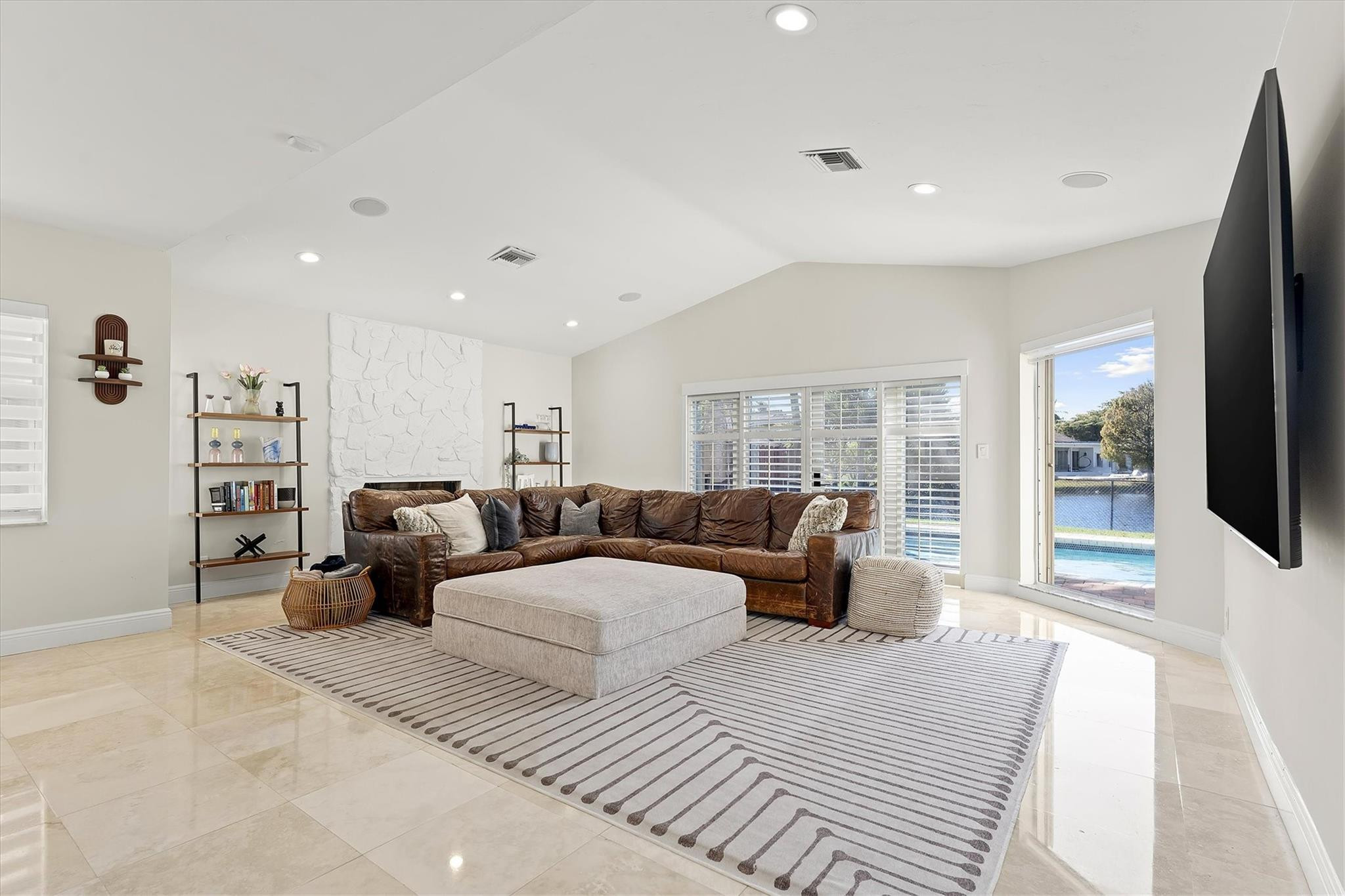 JACARANDA AREA 18 - Residential