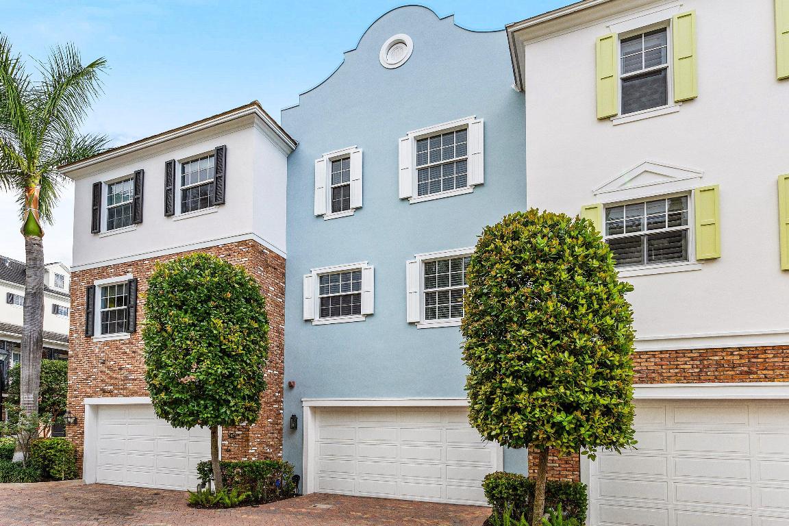 CANNERY ROW - Residential