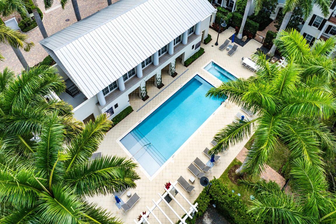 CANNERY ROW - Residential