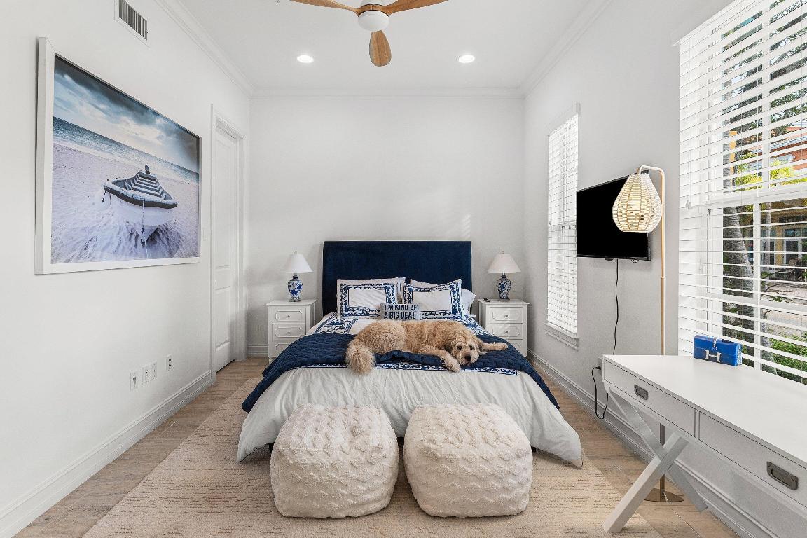 CANNERY ROW - Residential