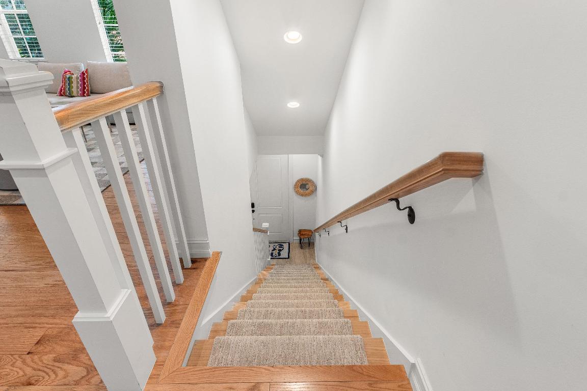 CANNERY ROW - Residential