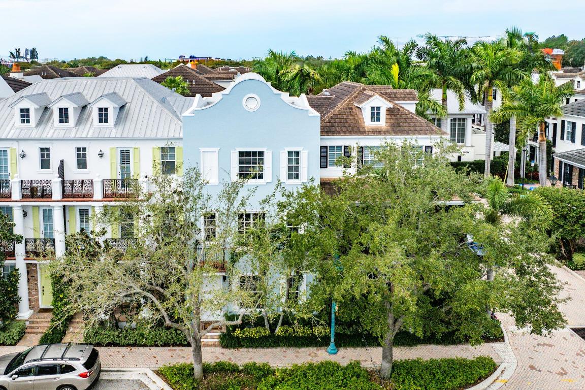 CANNERY ROW - Residential
