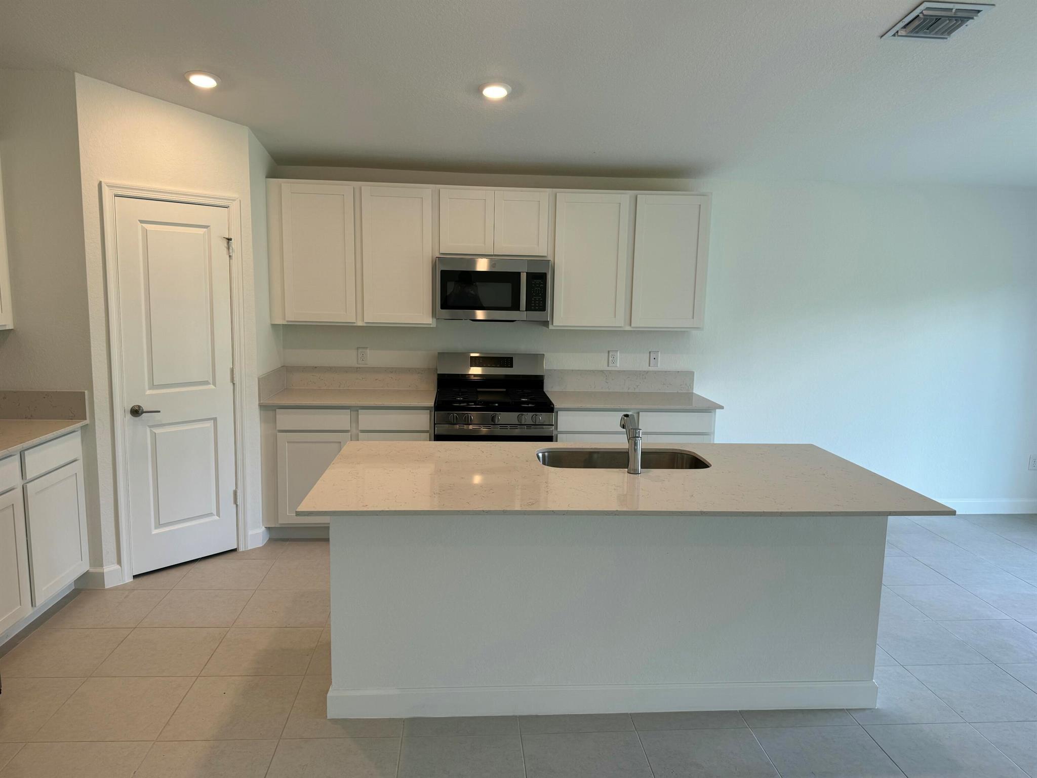 Brystol LTC RANCH WEST PO - Residential Lease