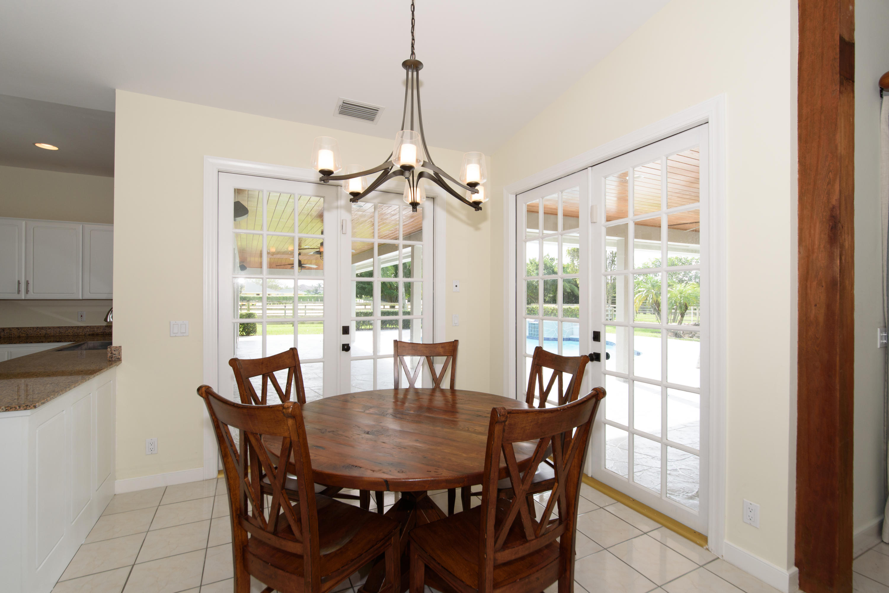 SADDLE TRAIL PARK OF WELLINGTON - Residential