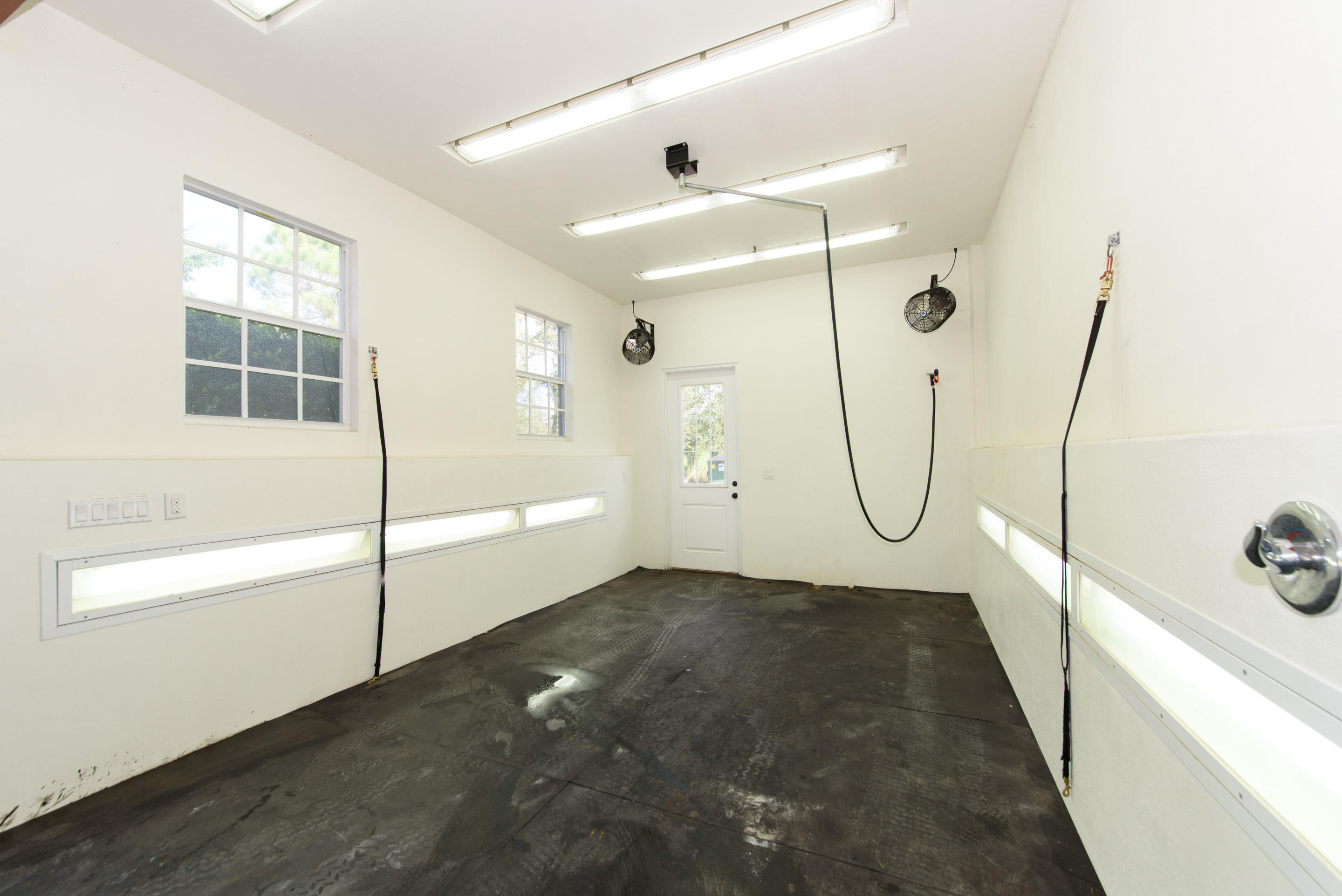 SADDLE TRAIL PARK OF WELLINGTON - Residential