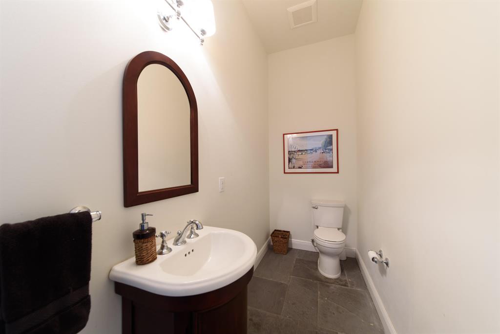 SADDLE TRAIL PARK OF WELLINGTON - Residential