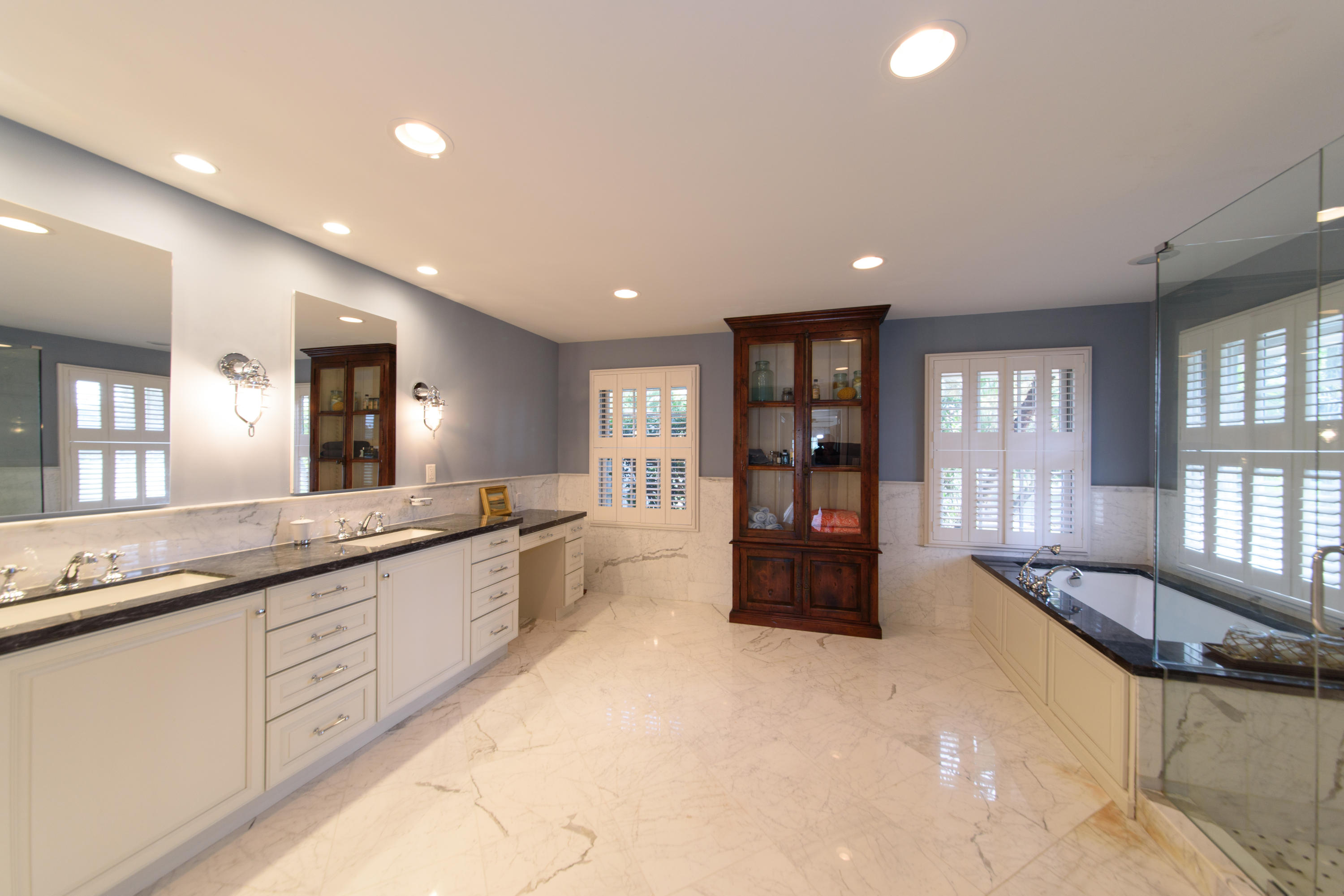 SADDLE TRAIL PARK OF WELLINGTON - Residential