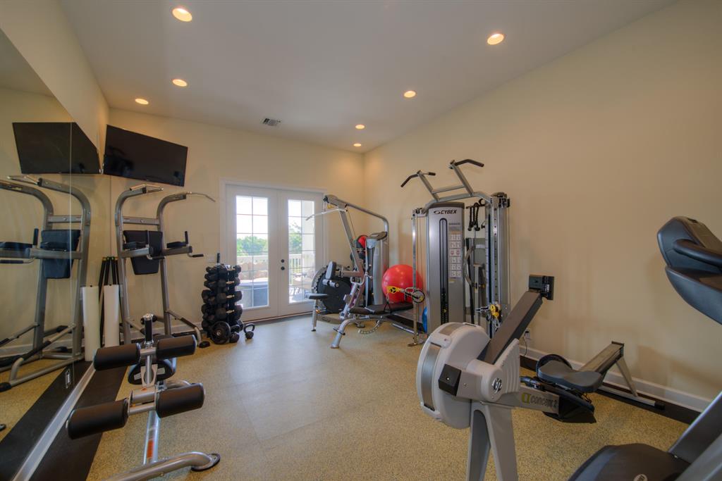 SADDLE TRAIL PARK OF WELLINGTON - Residential