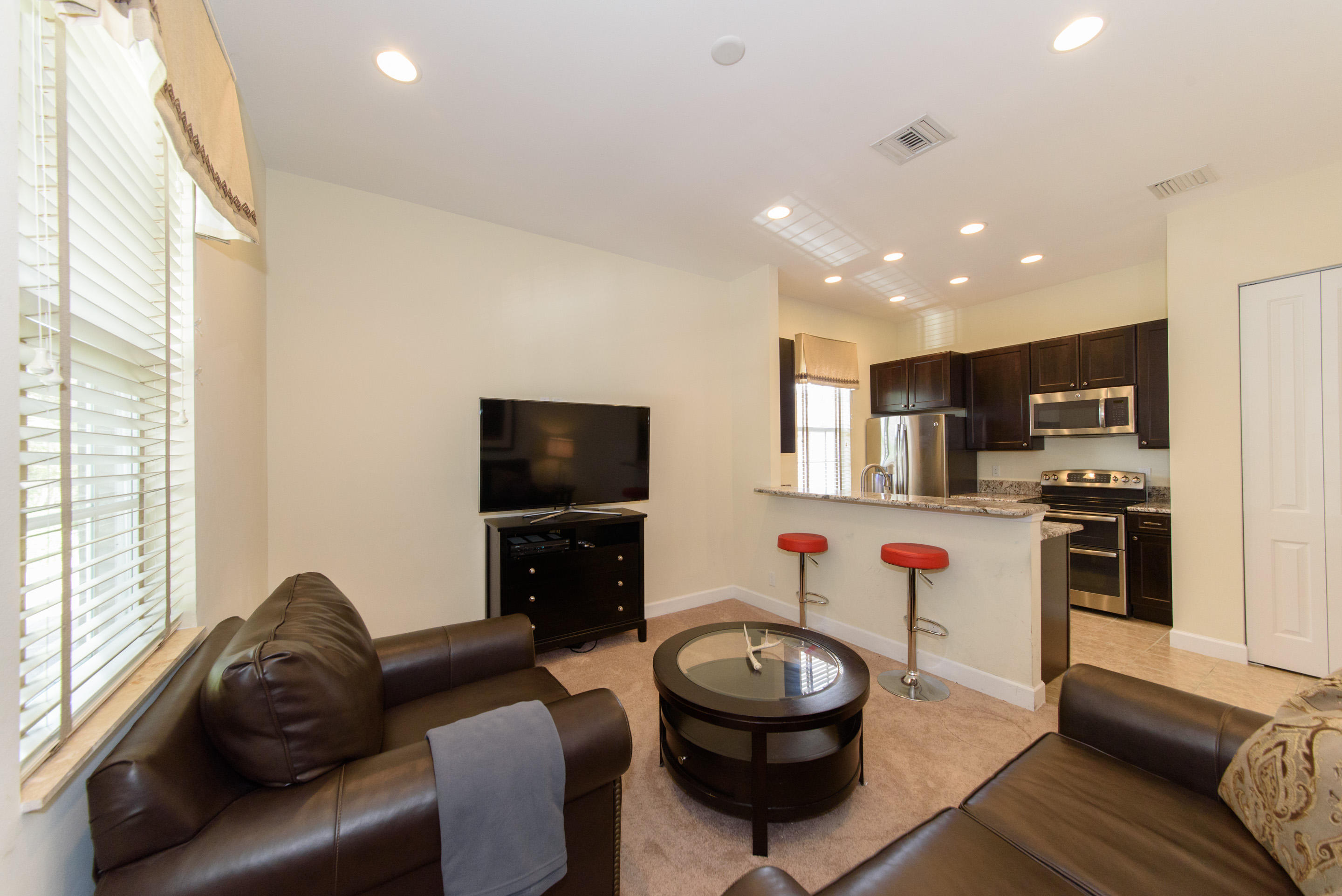 SADDLE TRAIL PARK OF WELLINGTON - Residential