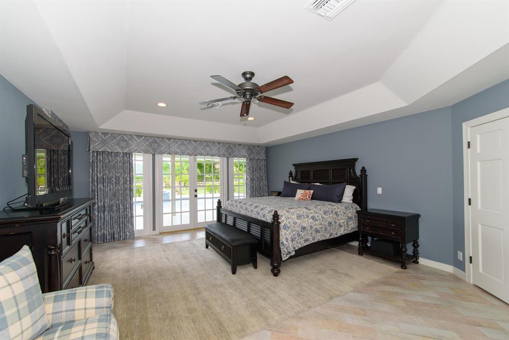 SADDLE TRAIL PARK OF WELLINGTON - Residential