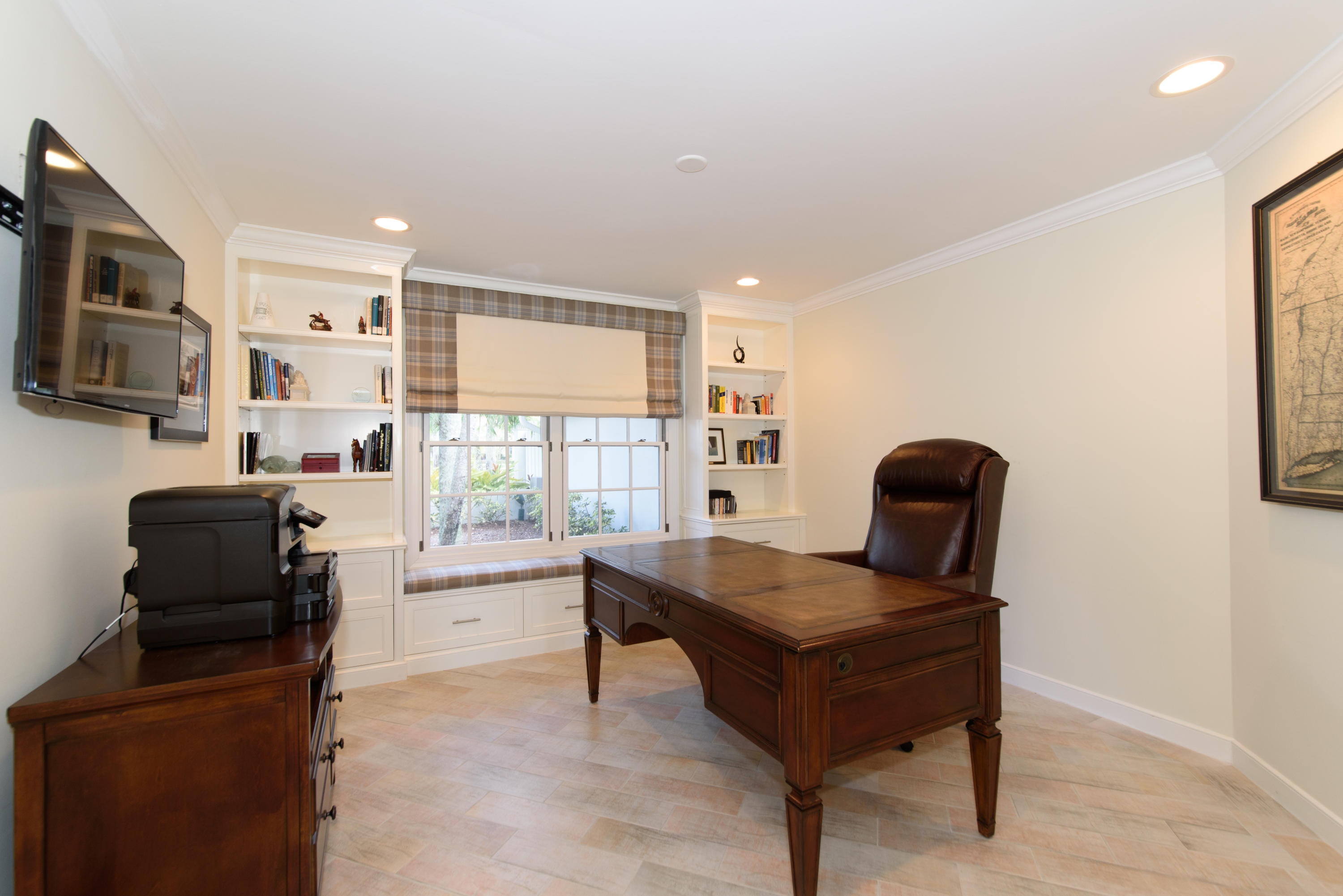 SADDLE TRAIL PARK OF WELLINGTON - Residential