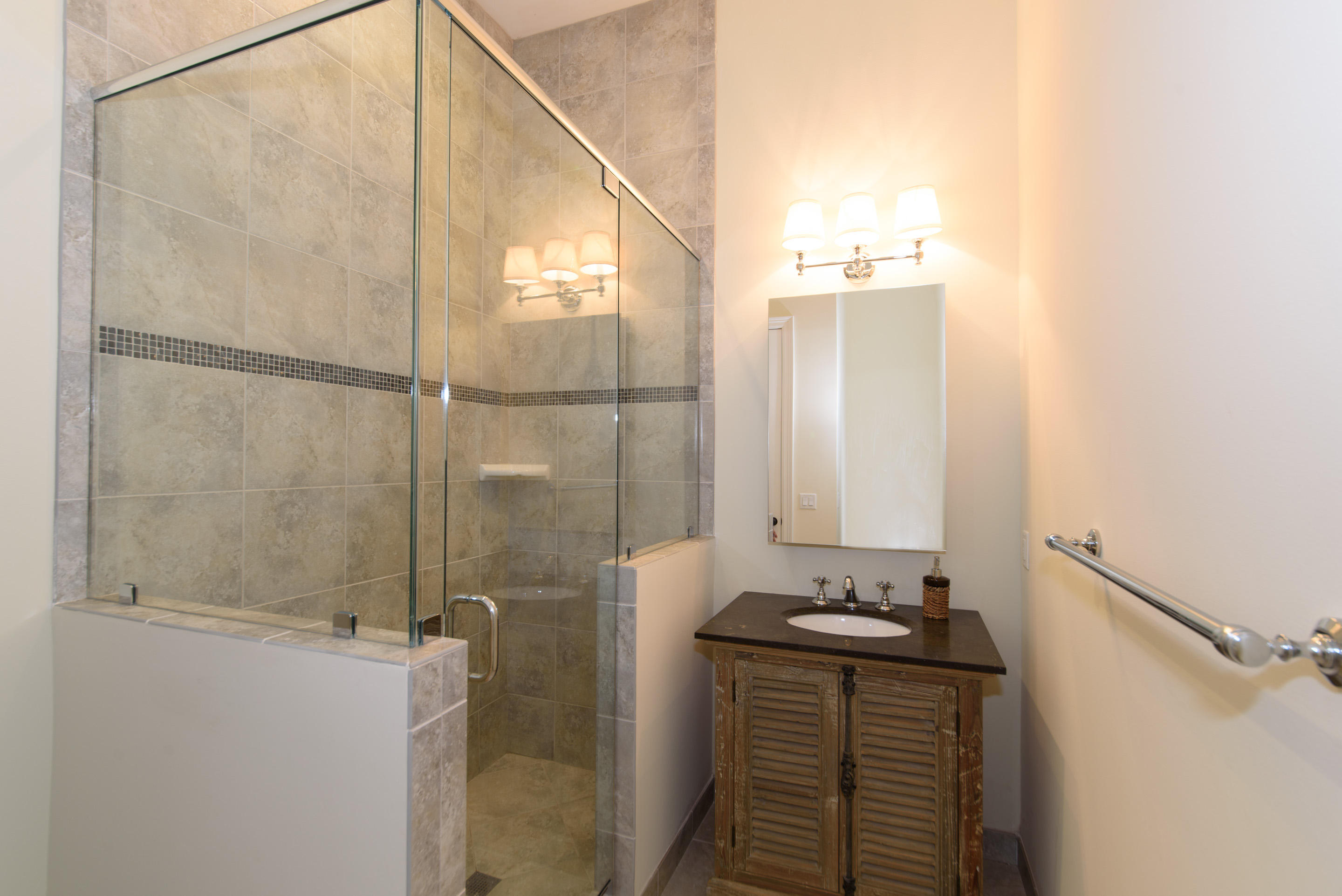 SADDLE TRAIL PARK OF WELLINGTON - Residential