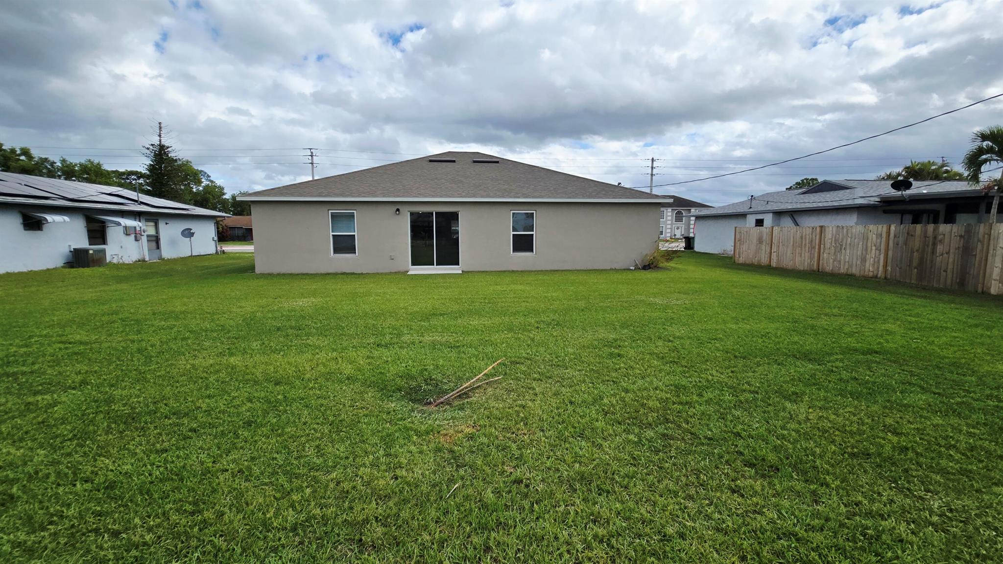 PORT ST LUCIE SECTION 3 - Residential