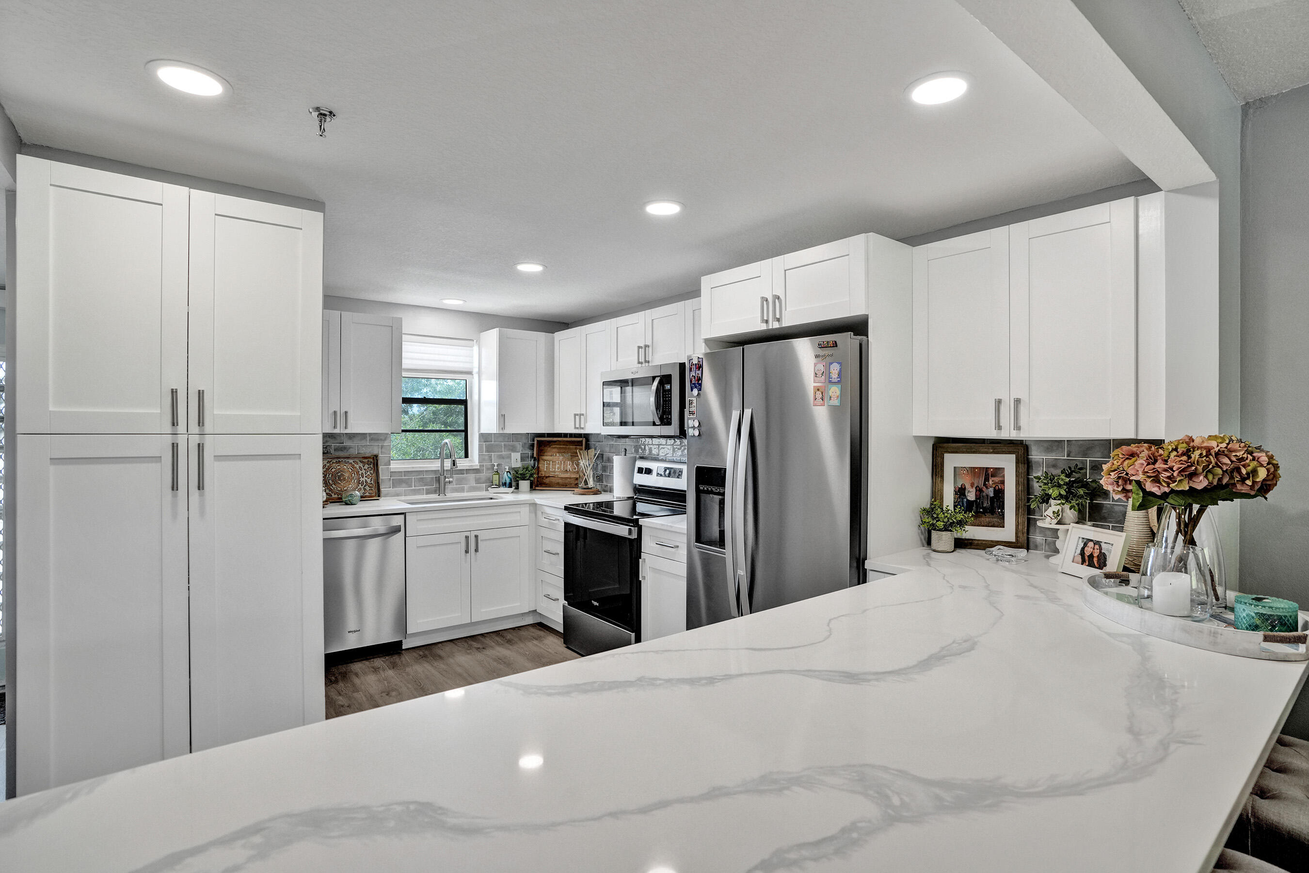 DEER CREEK COUNTRY CLUB - Residential Lease