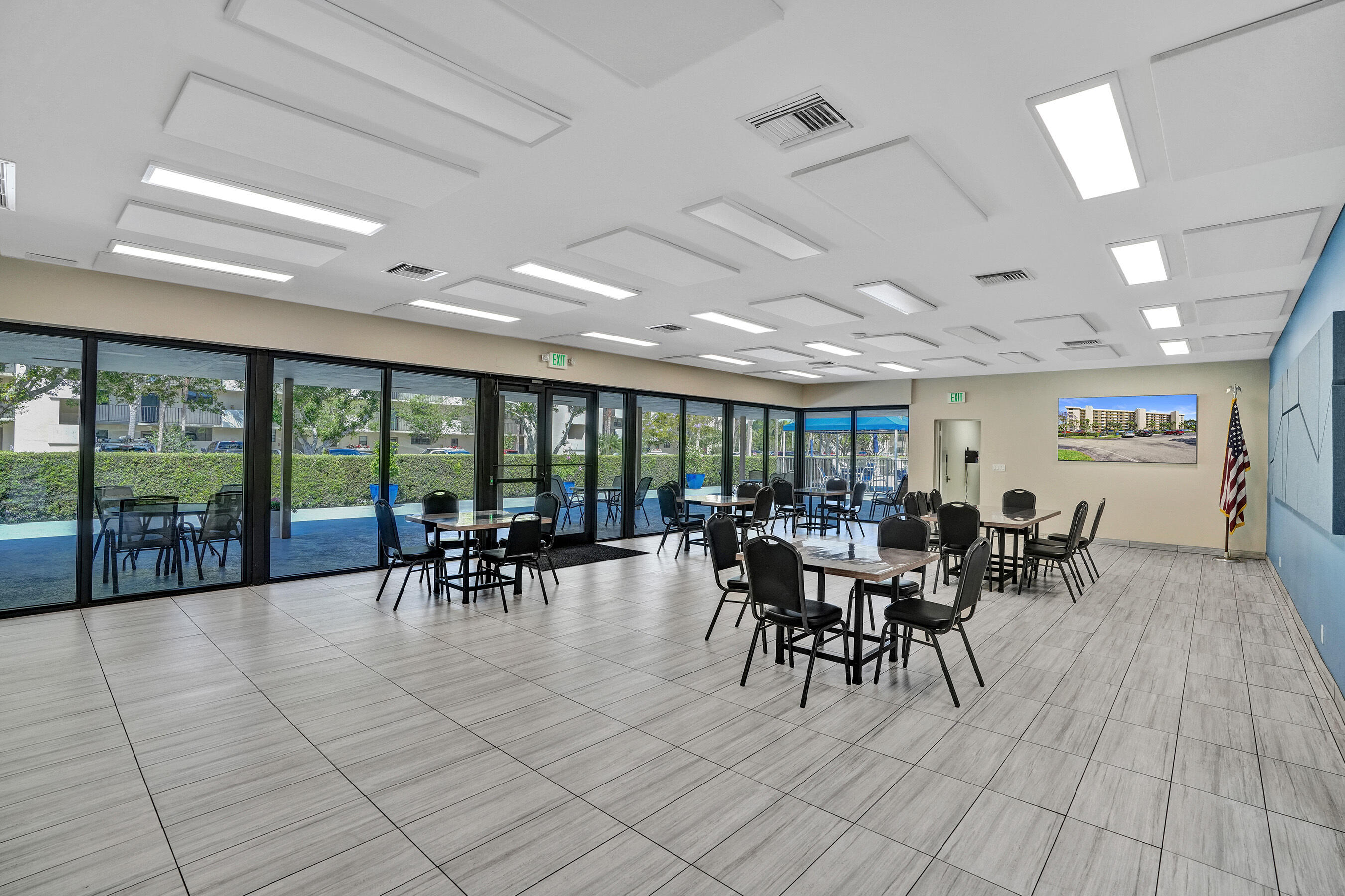 DEER CREEK COUNTRY CLUB - Residential Lease