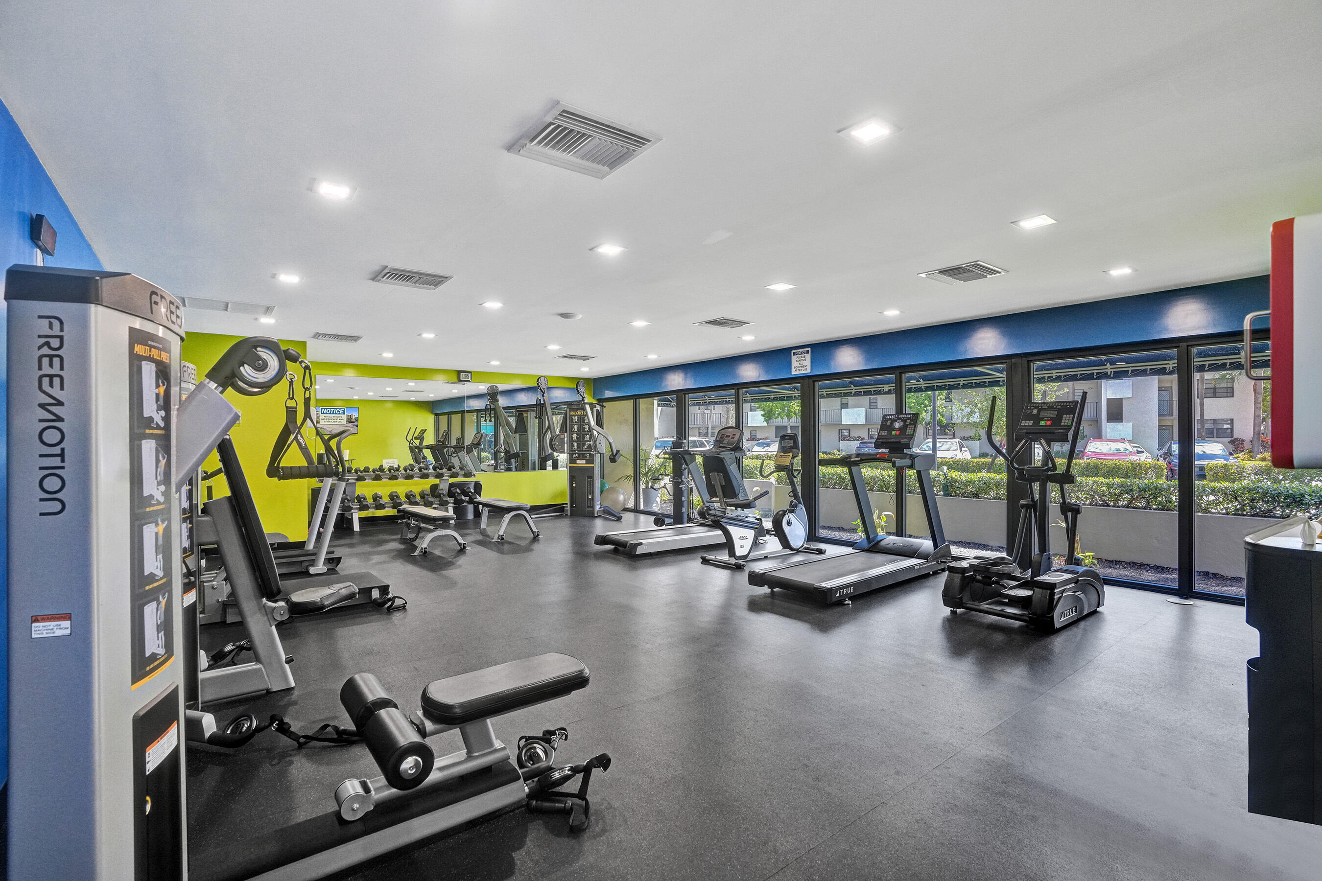 DEER CREEK COUNTRY CLUB - Residential Lease