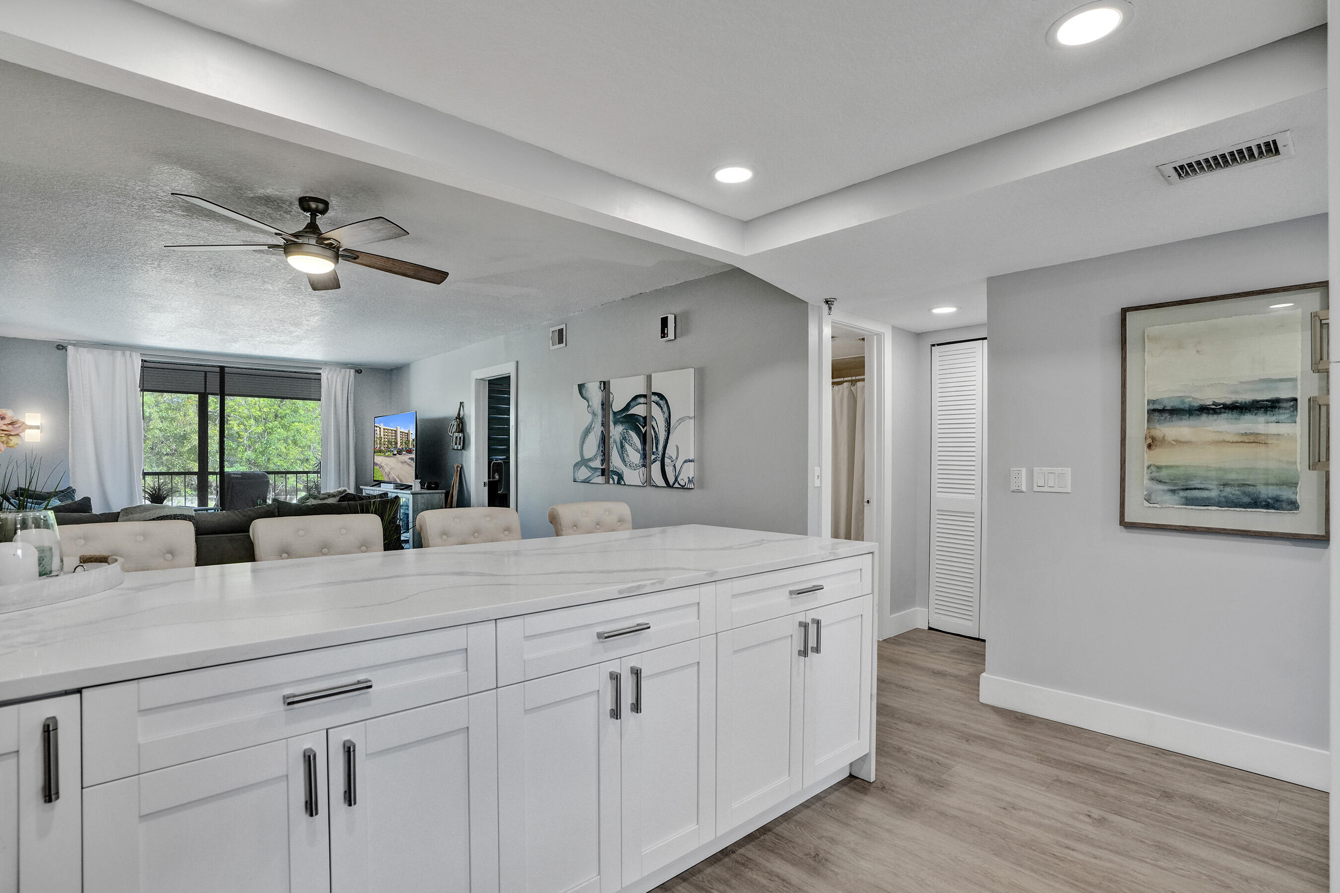 DEER CREEK COUNTRY CLUB - Residential Lease