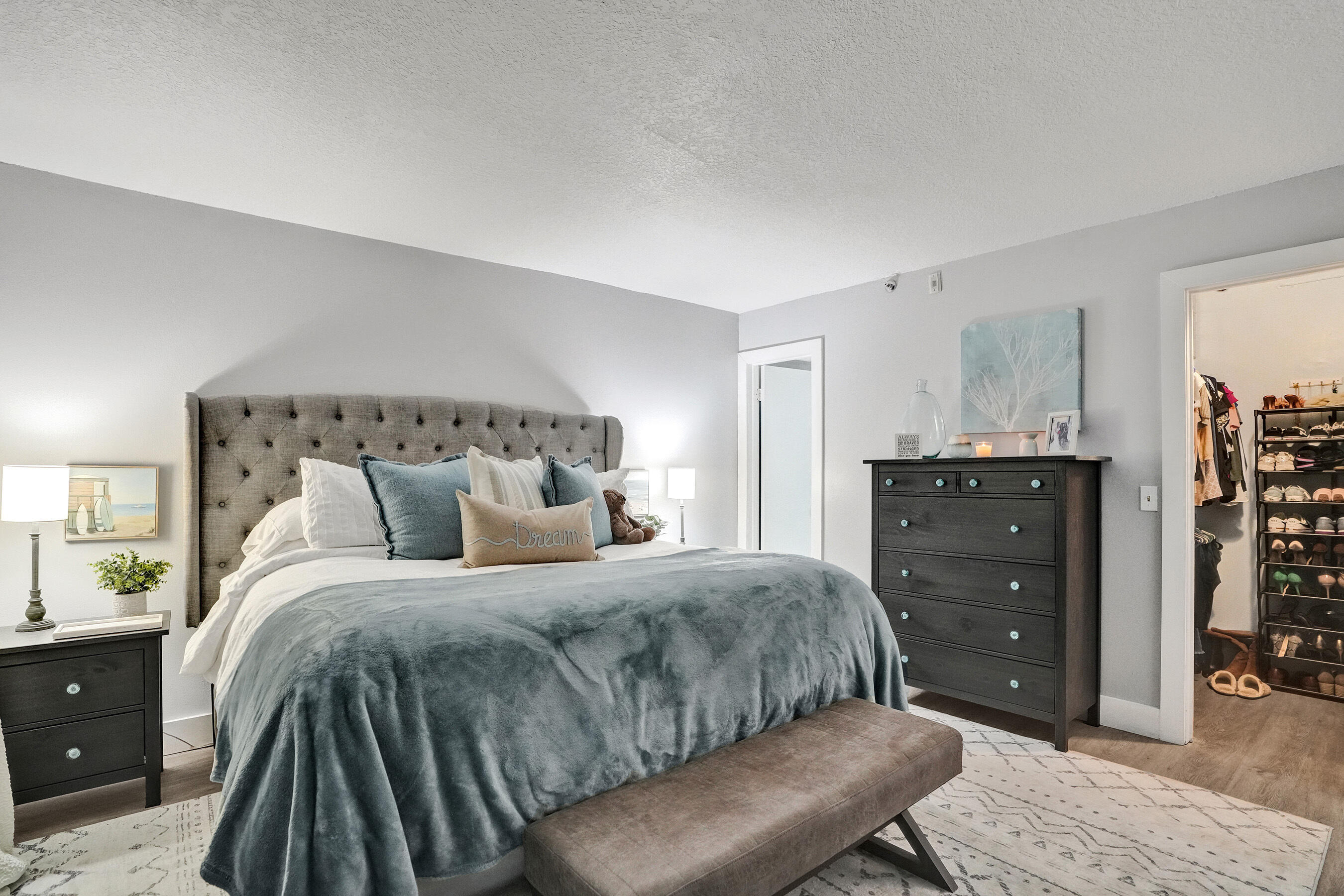 DEER CREEK COUNTRY CLUB - Residential Lease