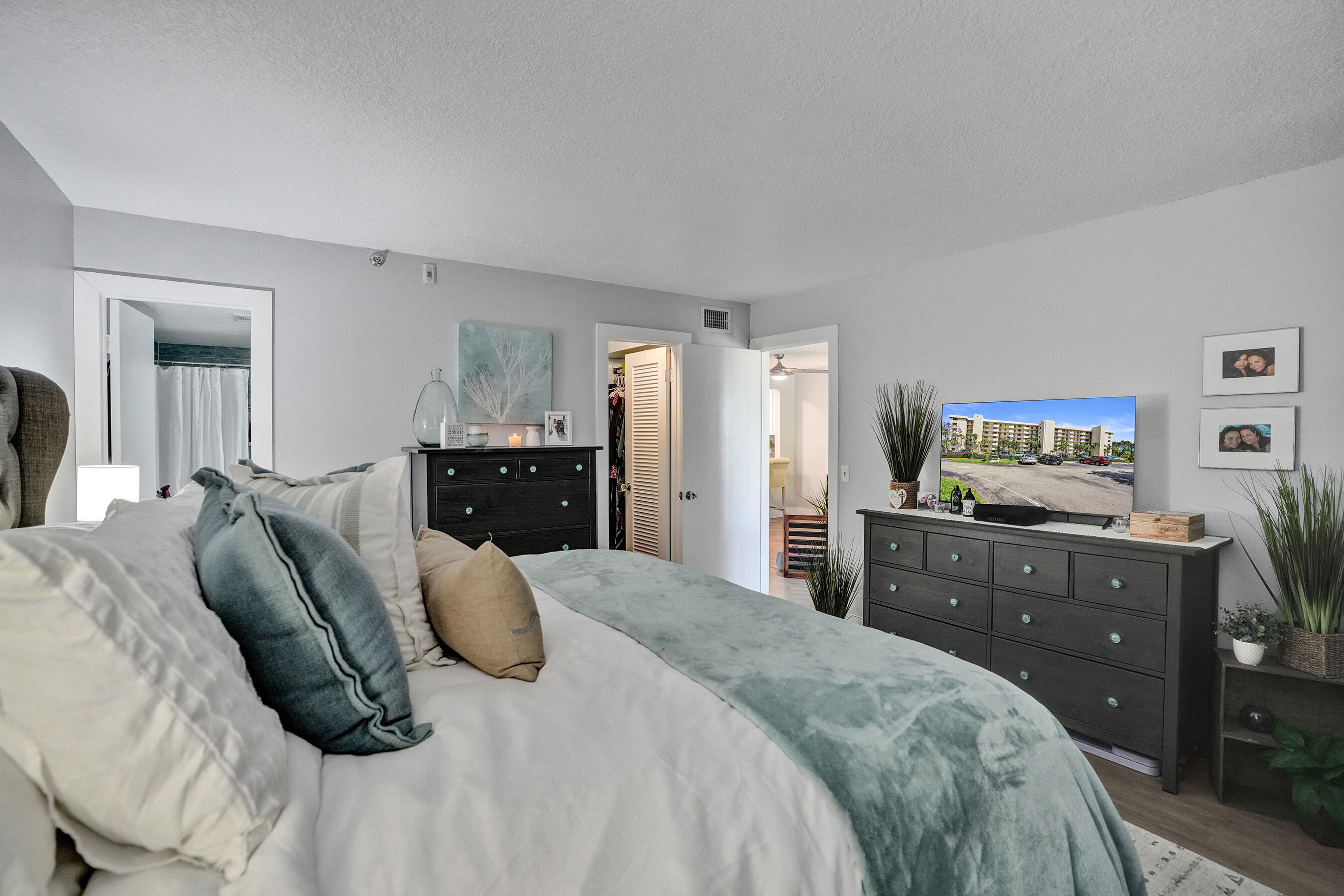 DEER CREEK COUNTRY CLUB - Residential Lease