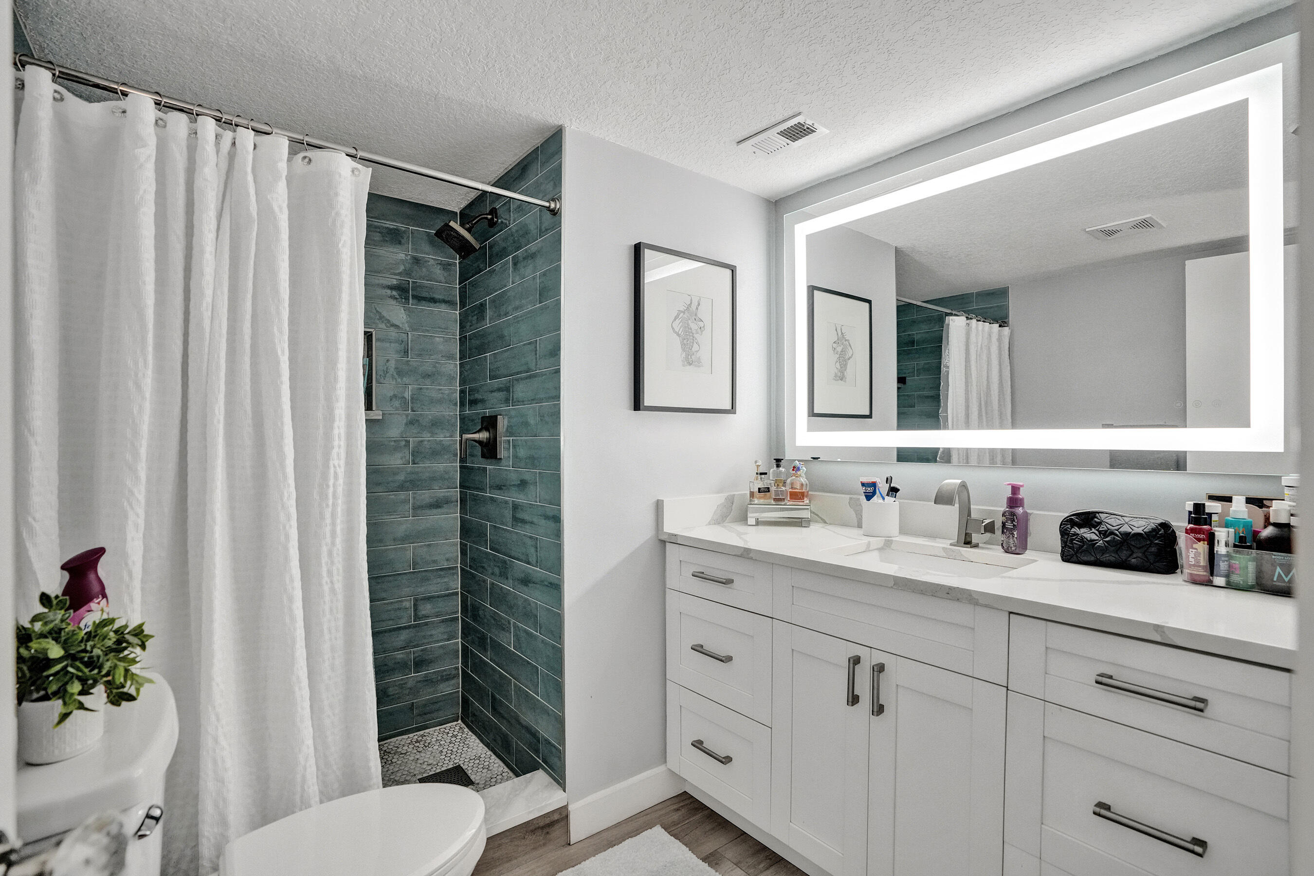 DEER CREEK COUNTRY CLUB - Residential Lease