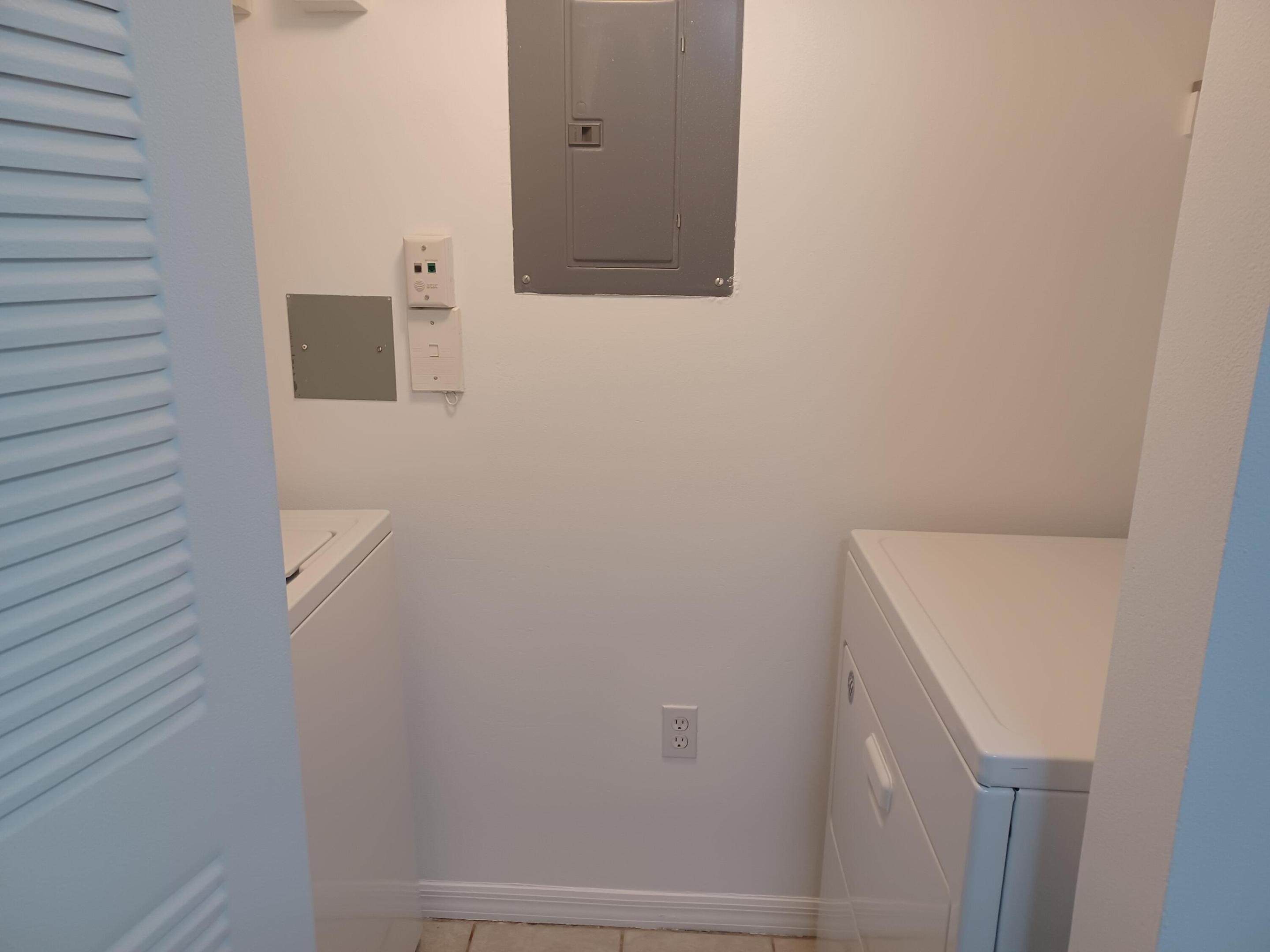 VILLA DEL SOL CONDO - Residential Lease