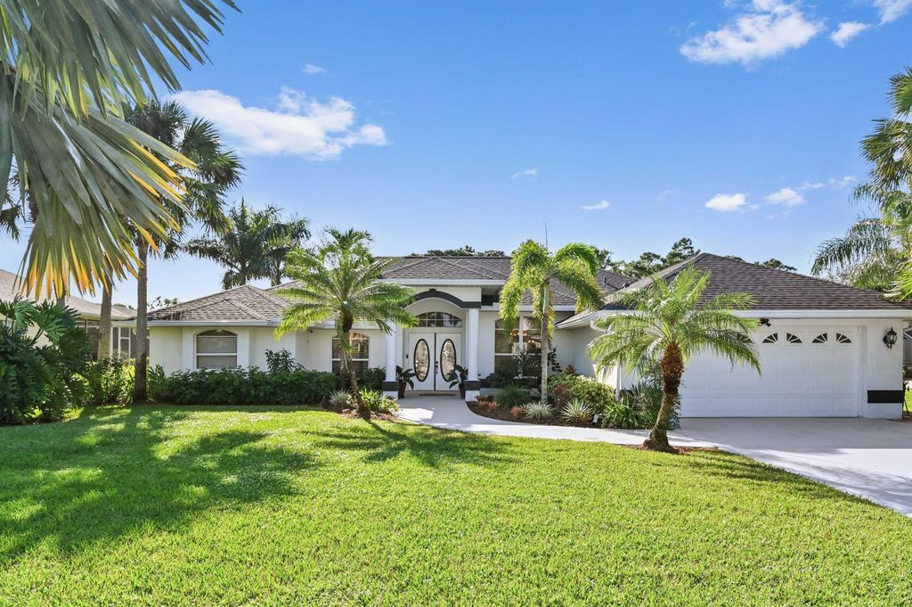 Photo of 170 SE Osprey Ridge, Port Saint Lucie, FL 34984 (MLS # R10951487)