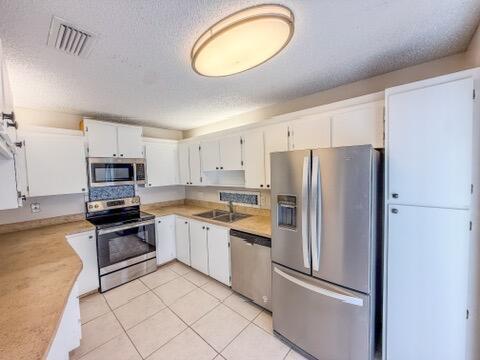 WOODSTOCK TWNHS - Residential Lease