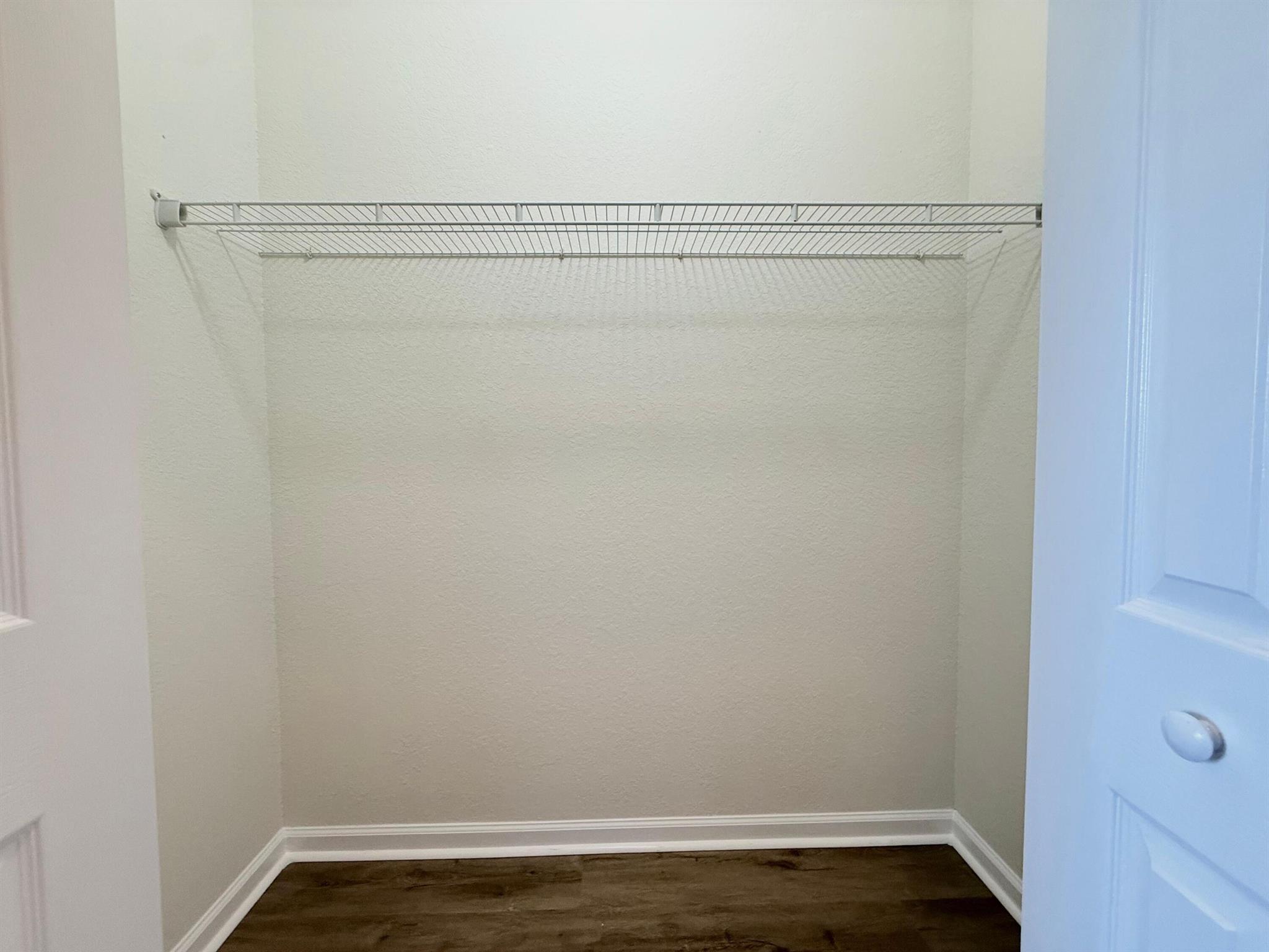 GREENWICH RESIDENTIAL CON - Residential Lease