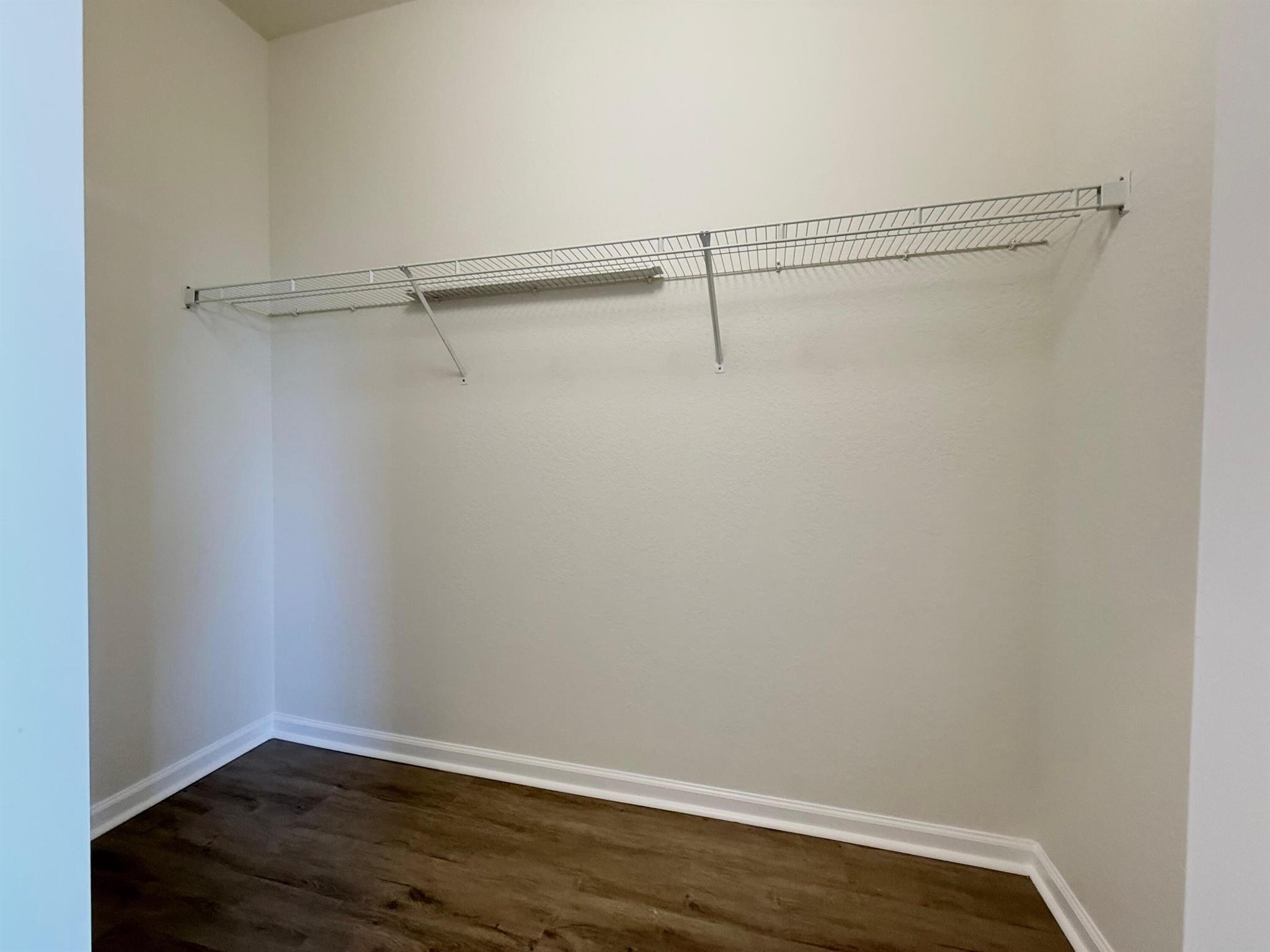 GREENWICH RESIDENTIAL CON - Residential Lease