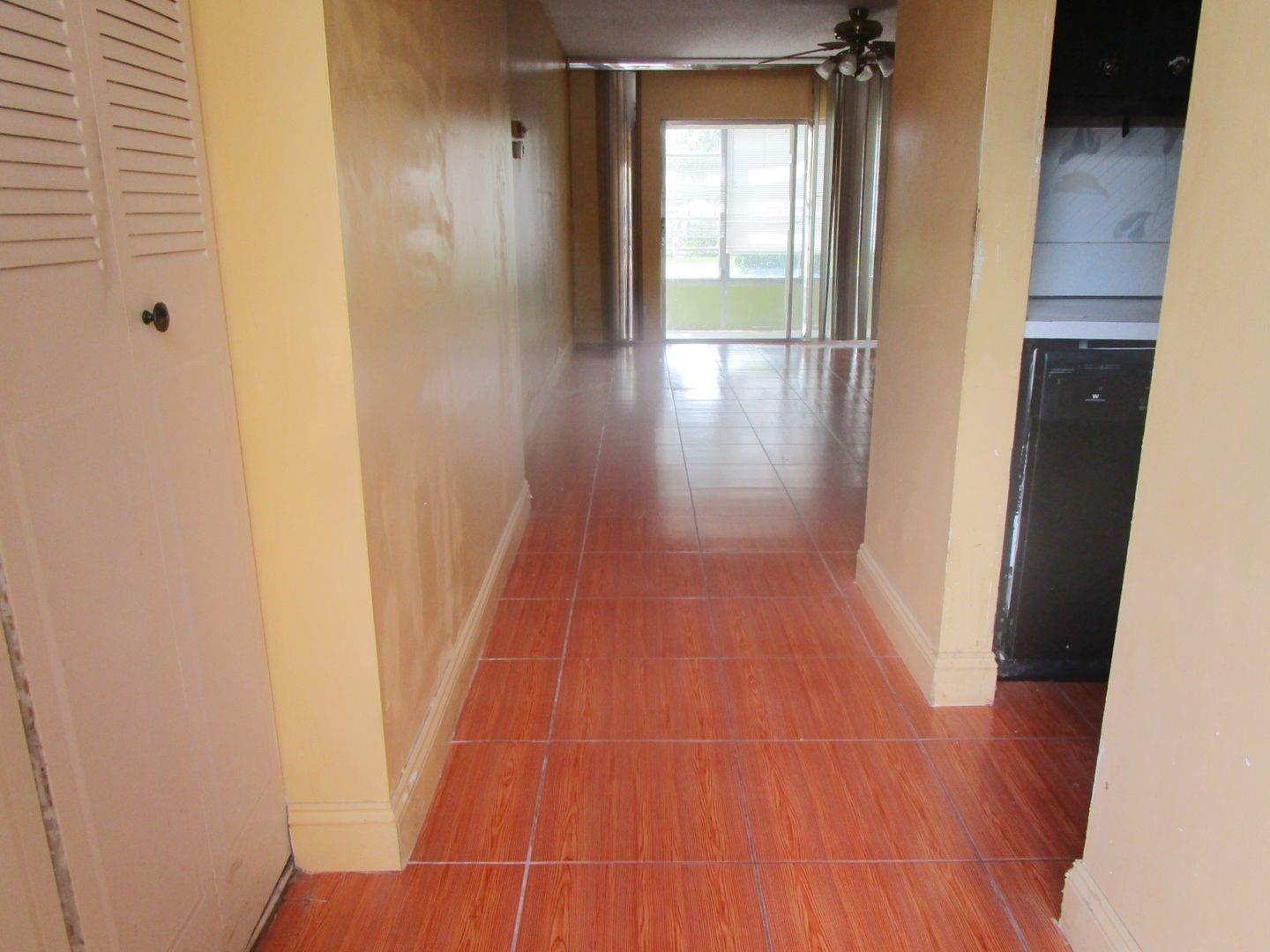 CLOVER GARDENS CONDO - Residential