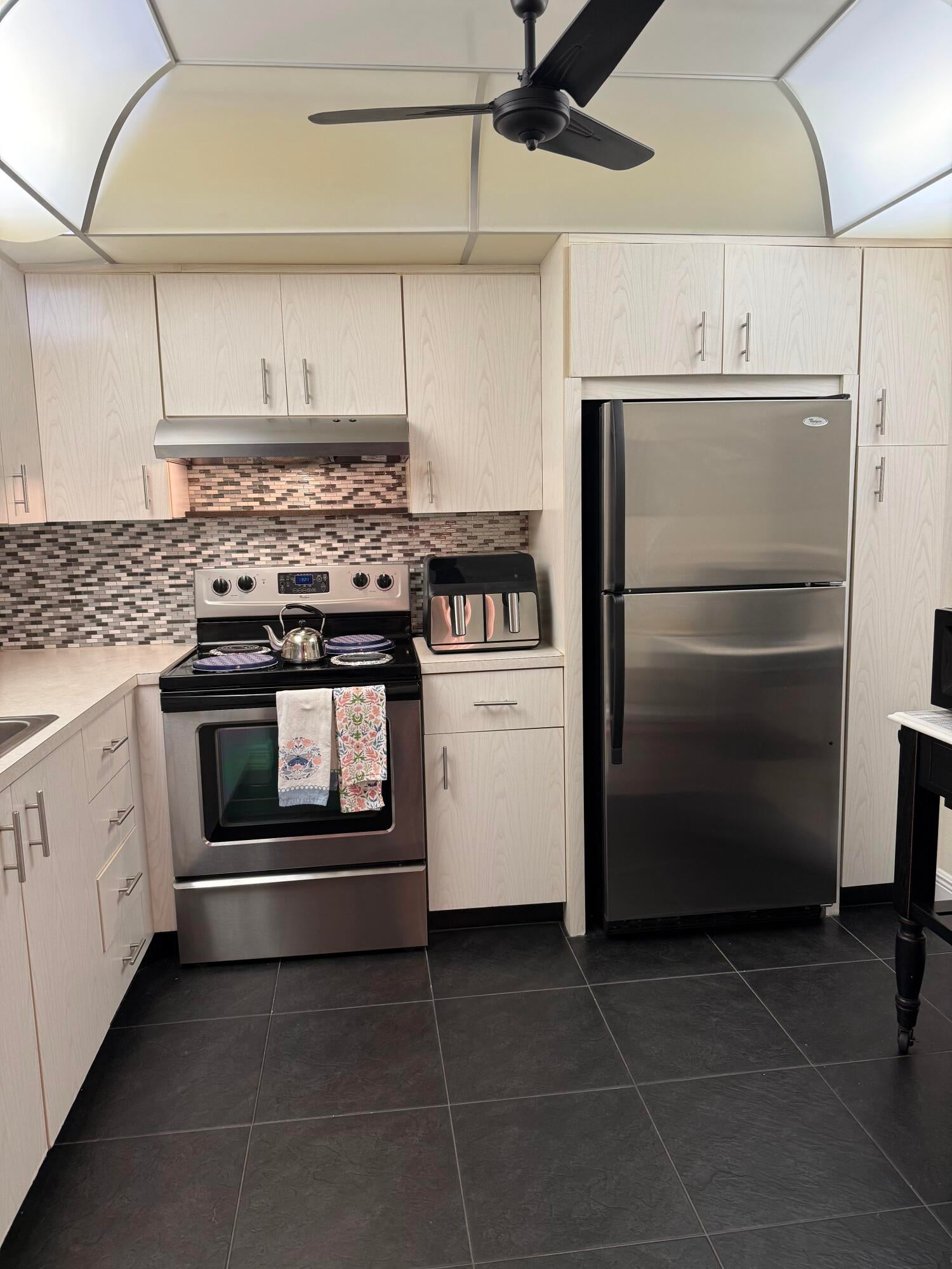 2070 Wolverton D 2070