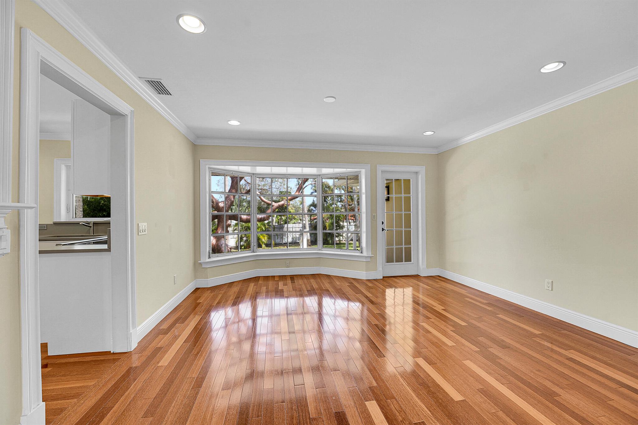 HIGH POINT - Residential