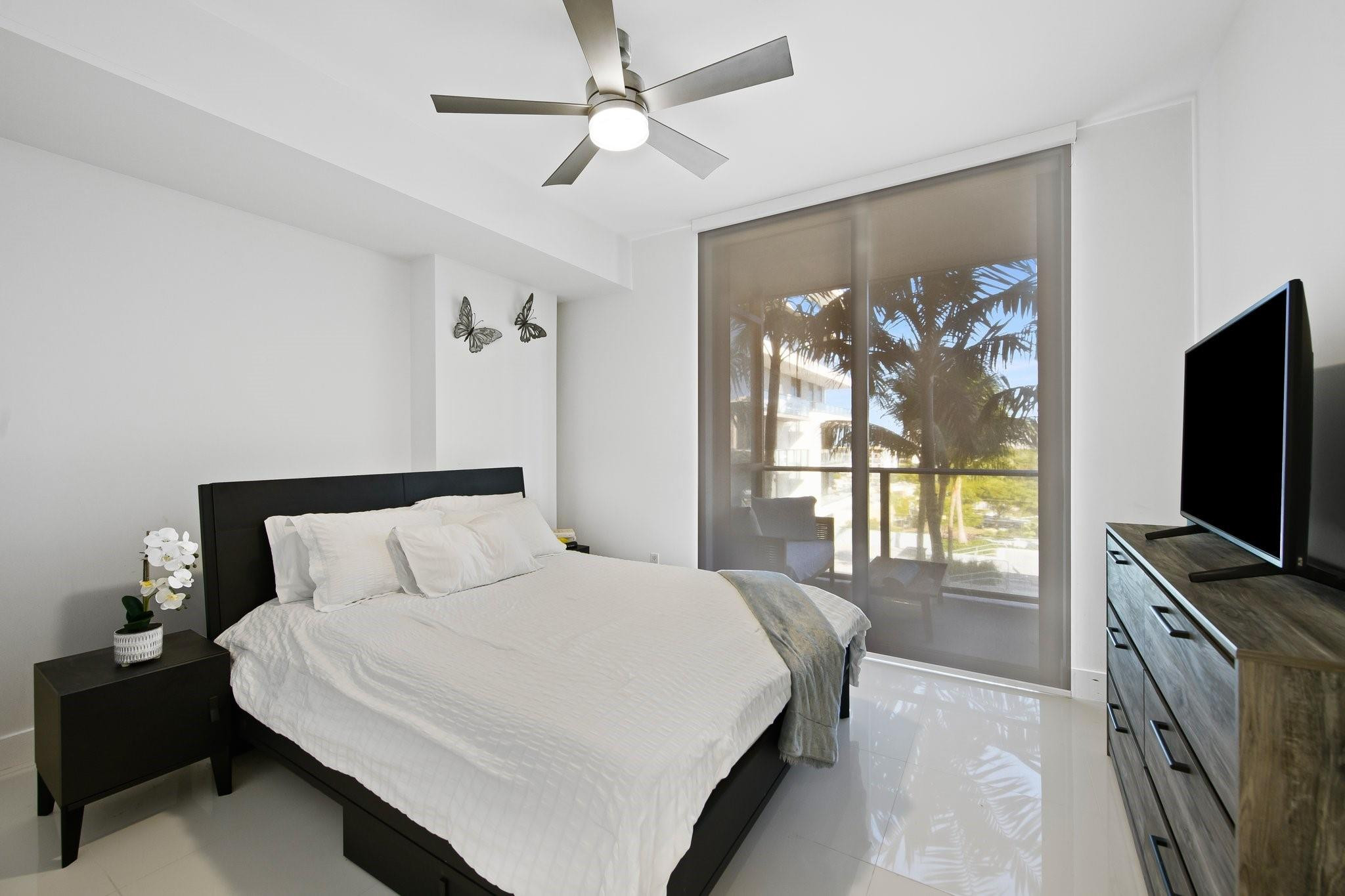 AVENTURA PARKSQUARE - Residential Lease