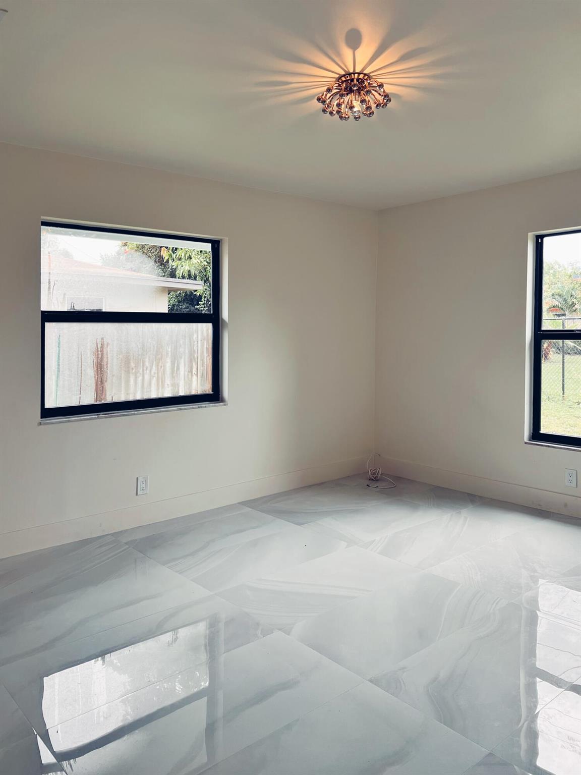 GOOLSBY SUB UNREC ON - Residential Lease