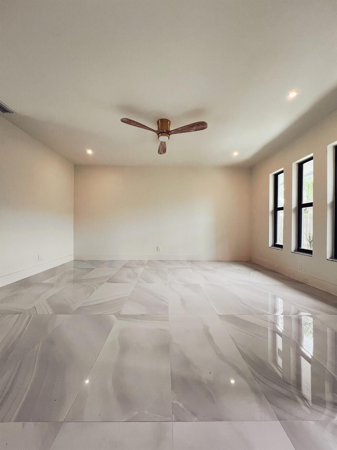 GOOLSBY SUB UNREC ON - Residential Lease