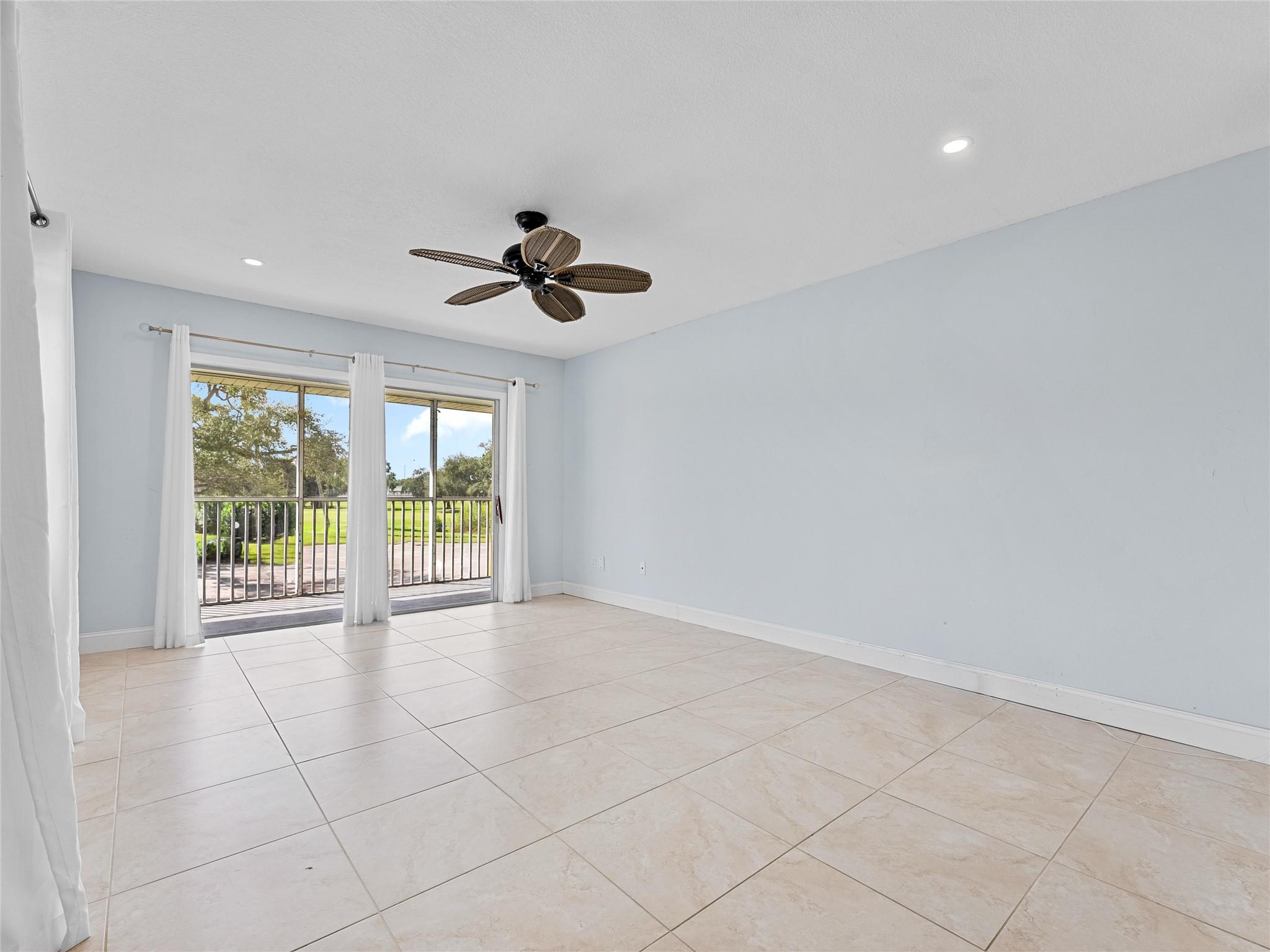 Vista Royale - Residential