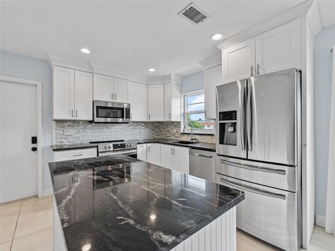 Photo of 5 Vista Palm Ln #207, Vero Beach, FL 32962 (MLS # F10533806) Photo of 5 Vista Palm Ln #207, Vero Beach, FL 32962 (MLS # F10533806)