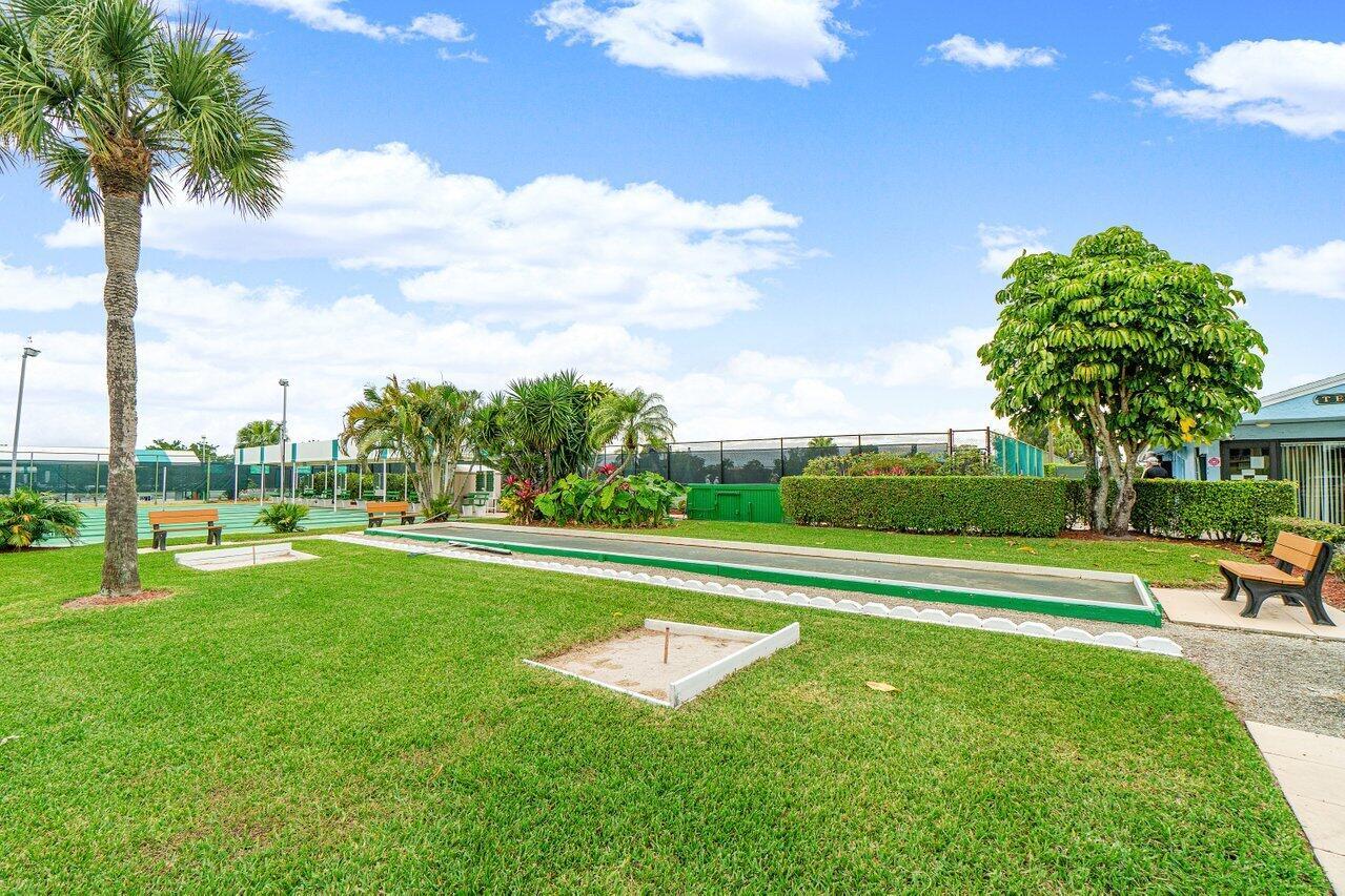 PALM GREENS AT VILLA DEL - Residential