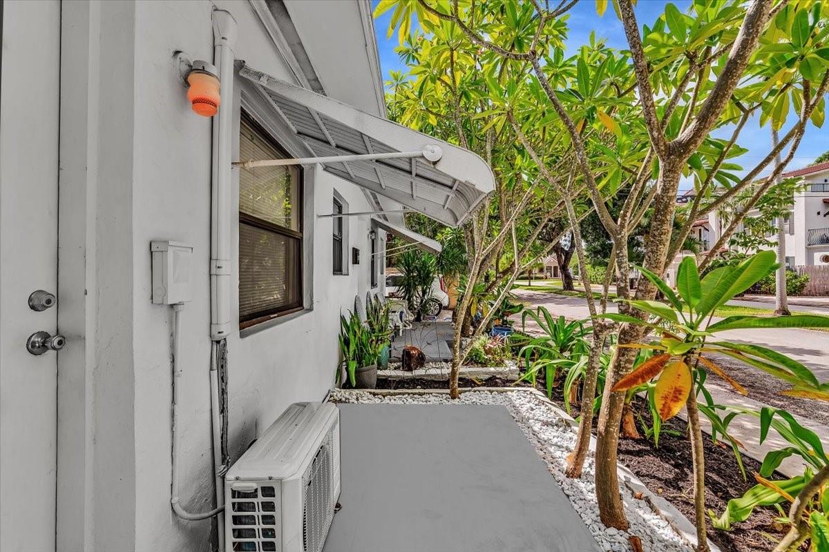 Las Olas Park Corr 6-12 B - Residential Income