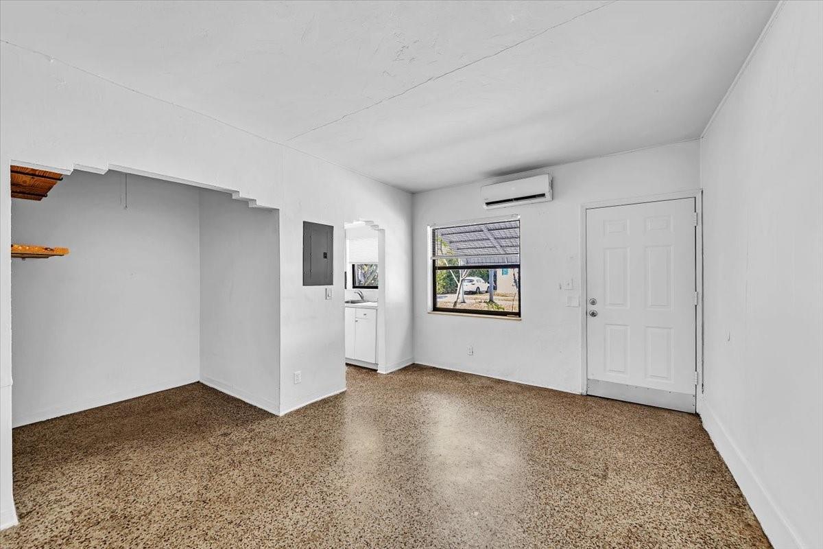 Las Olas Park Corr 6-12 B - Residential Income