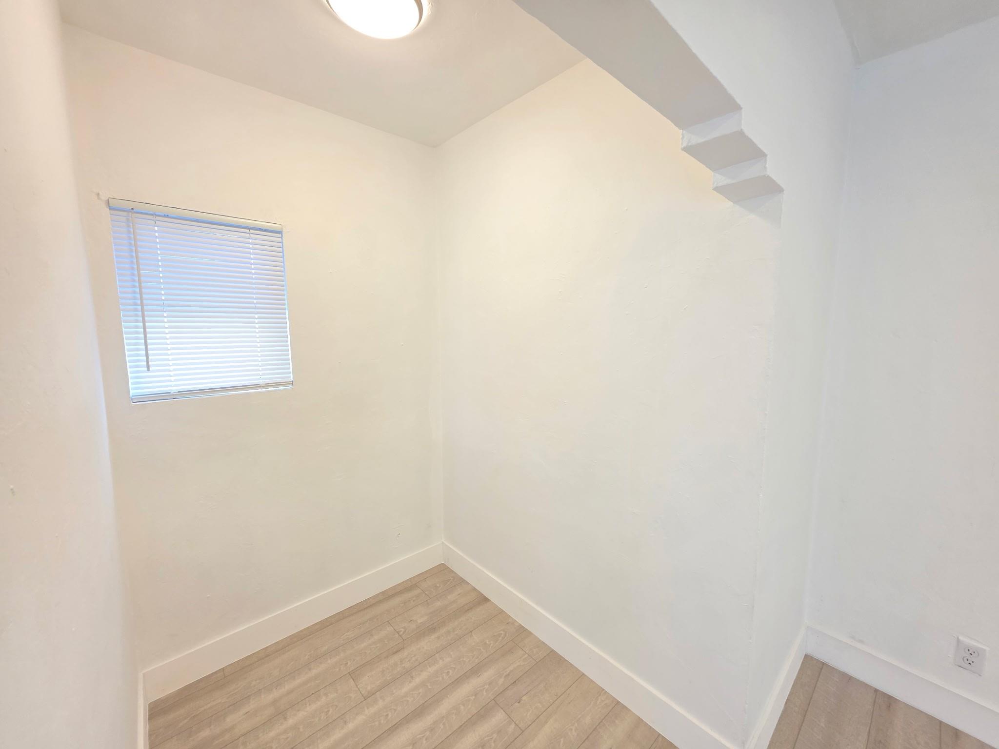 Las Olas Park Corr 6-12 B - Residential Income