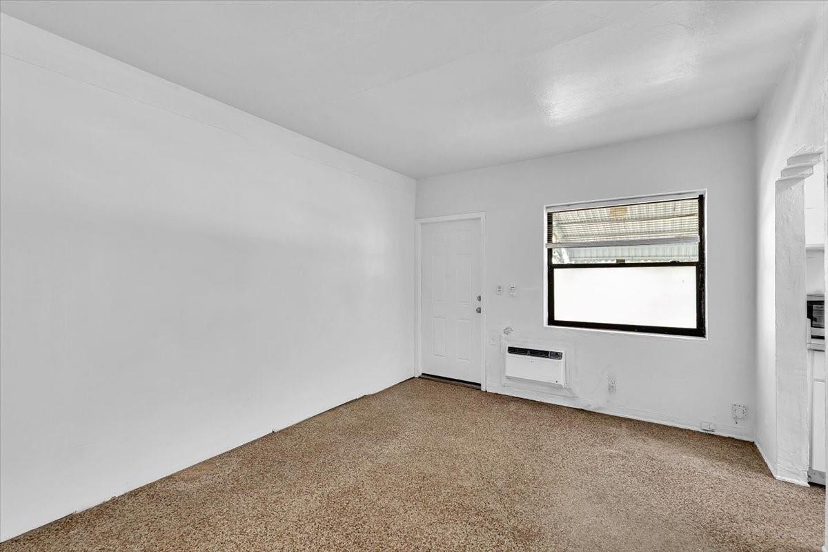 Las Olas Park Corr 6-12 B - Residential Income