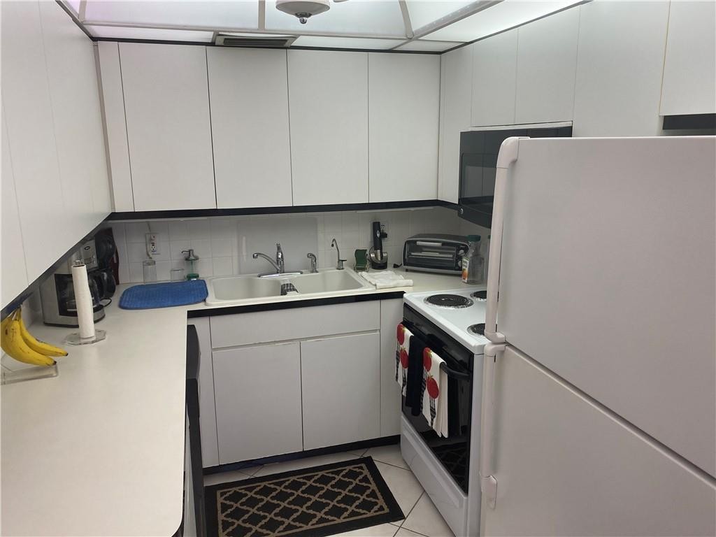 Century Village East - Residential