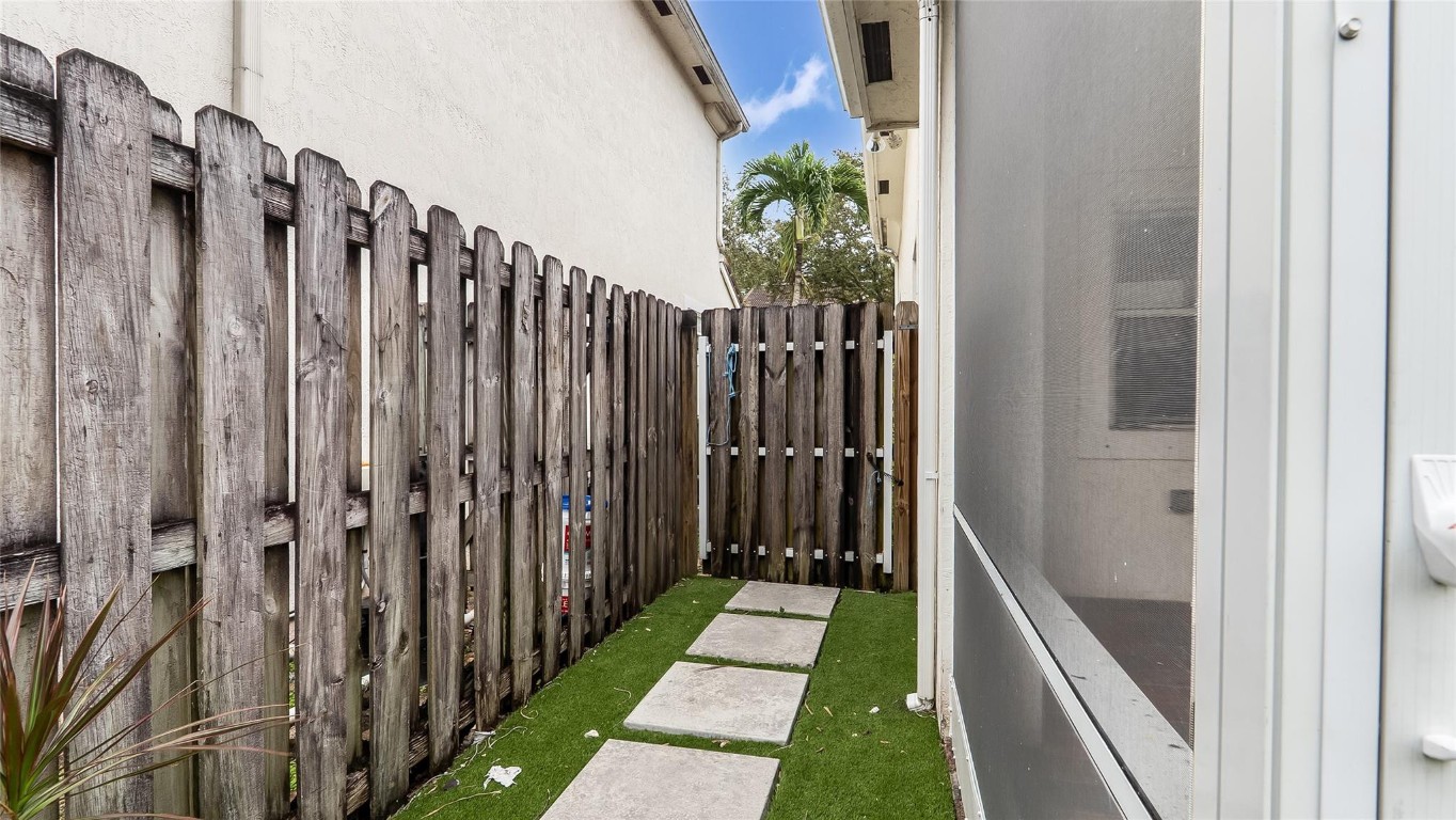 Walnut Creek Rep 1 168-18 - Residential