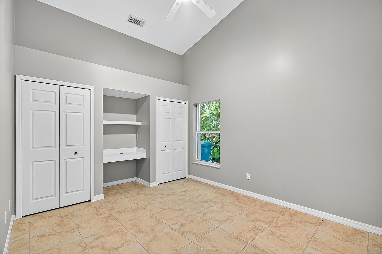 PORT ST LUCIE SECTION 40 - Residential