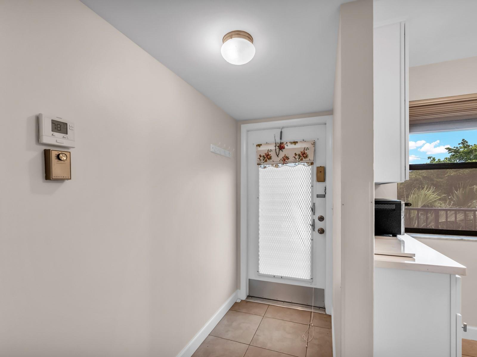 10402 Sunrise Lakes Blvd 312