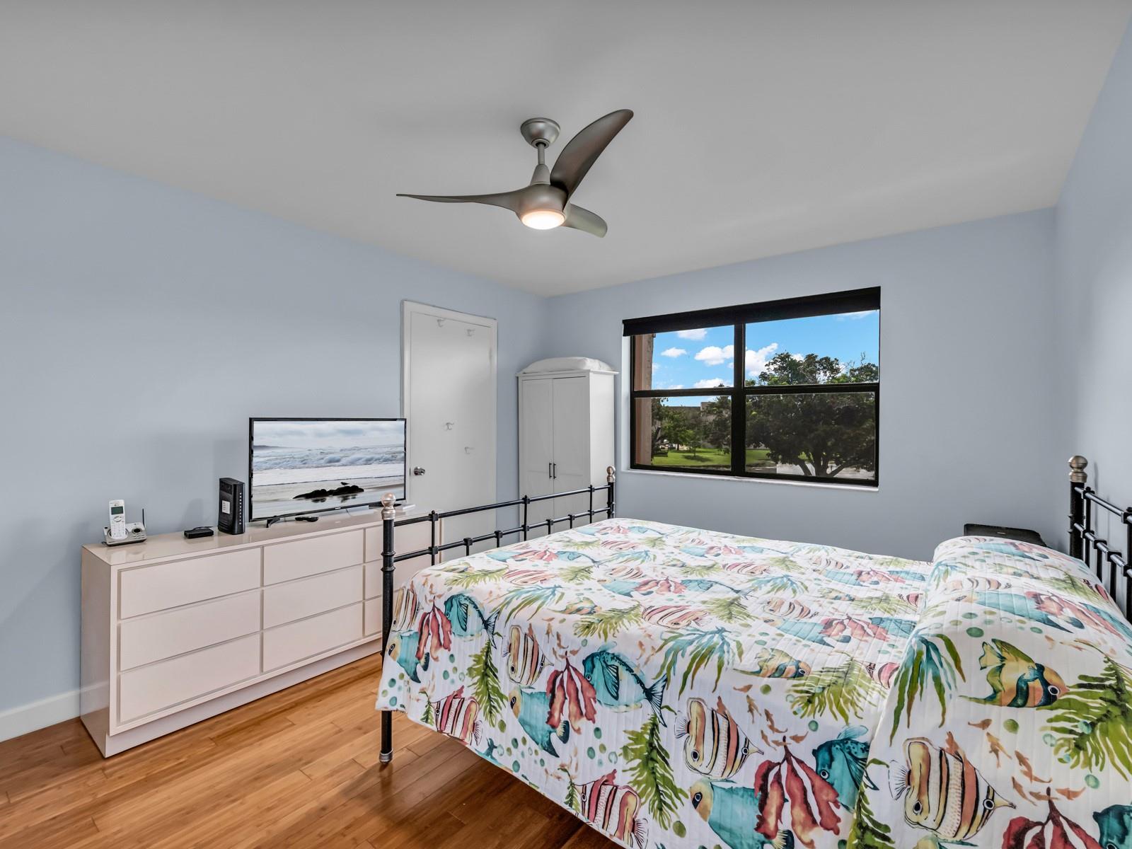 SUNRISE LAKES PHASE 4 - Residential