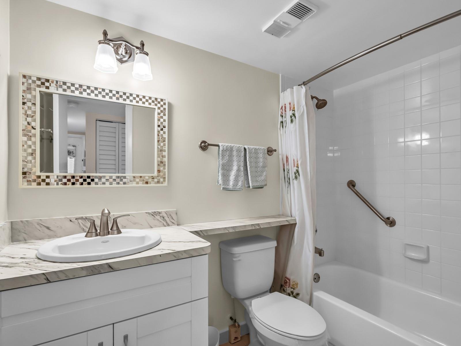 SUNRISE LAKES PHASE 4 - Residential